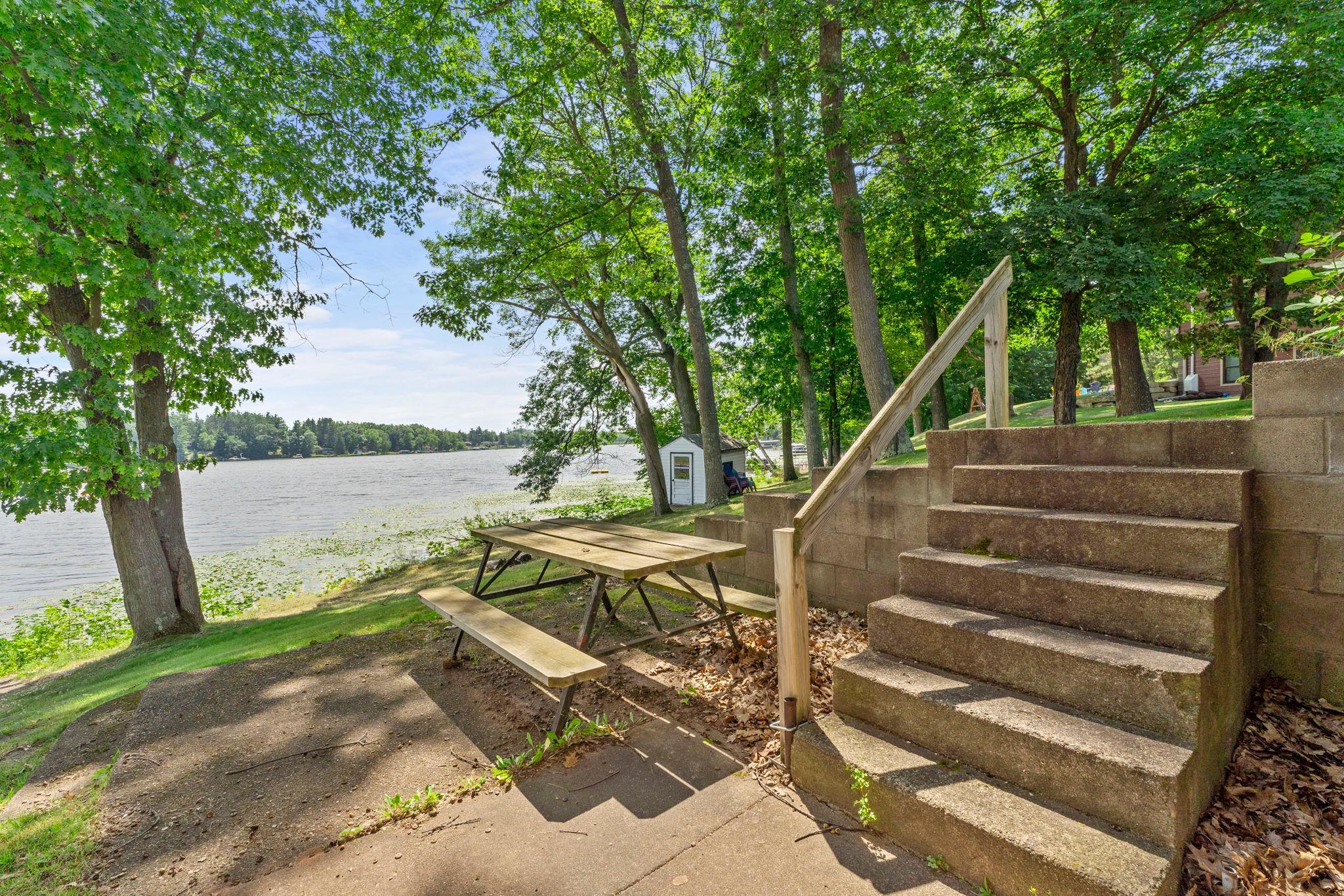 10006 Lakeside Drive Property Photo 23