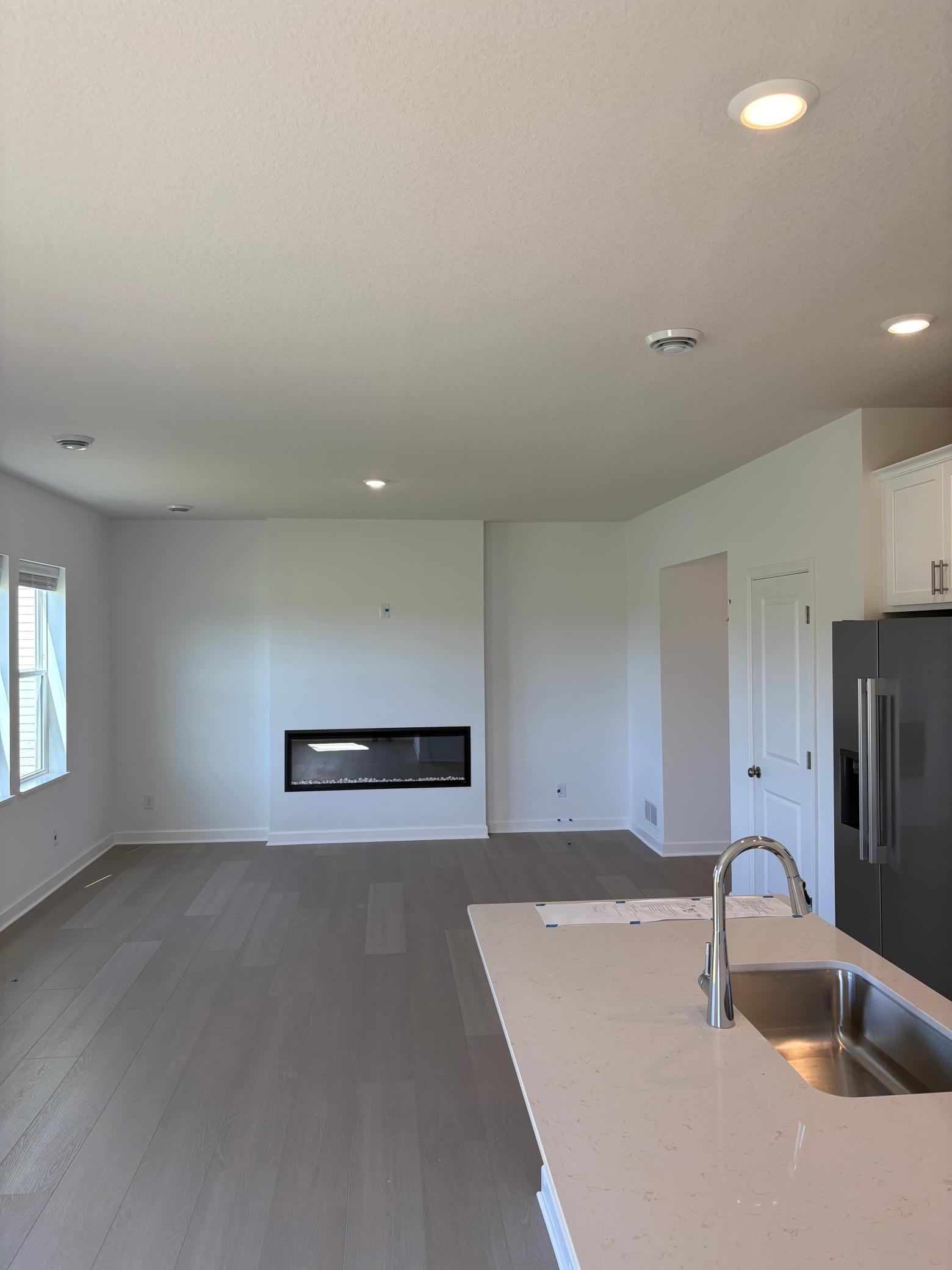 21745 Rose Drive Property Photo 3