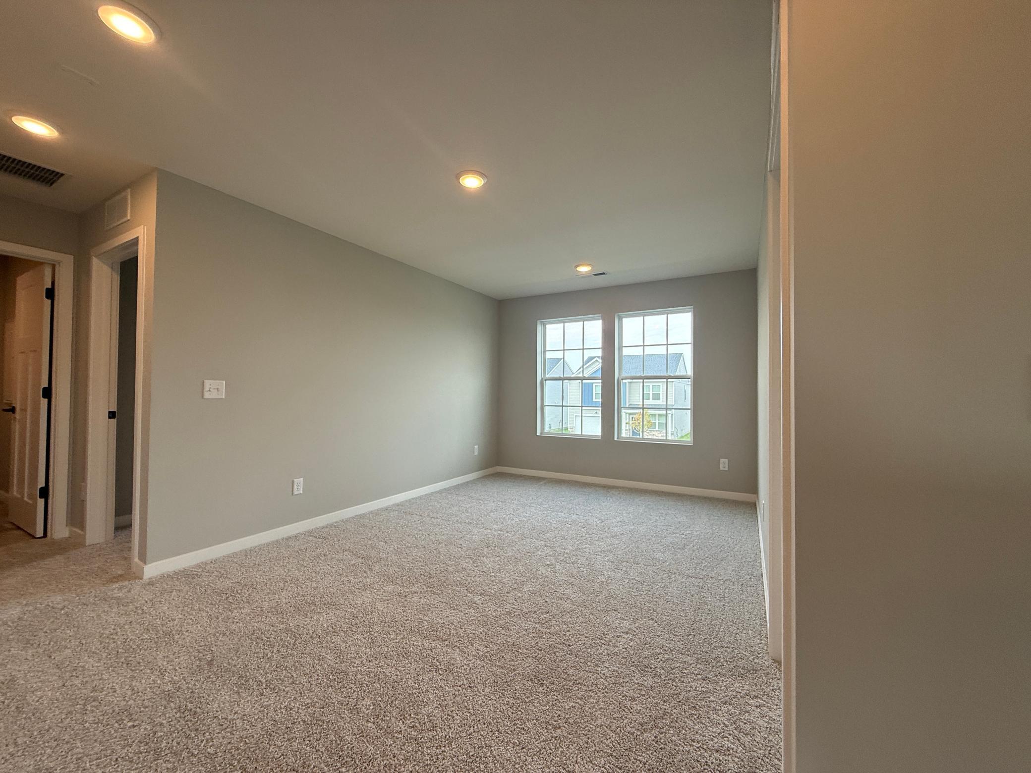 15016 Athenry Bay Property Photo 11