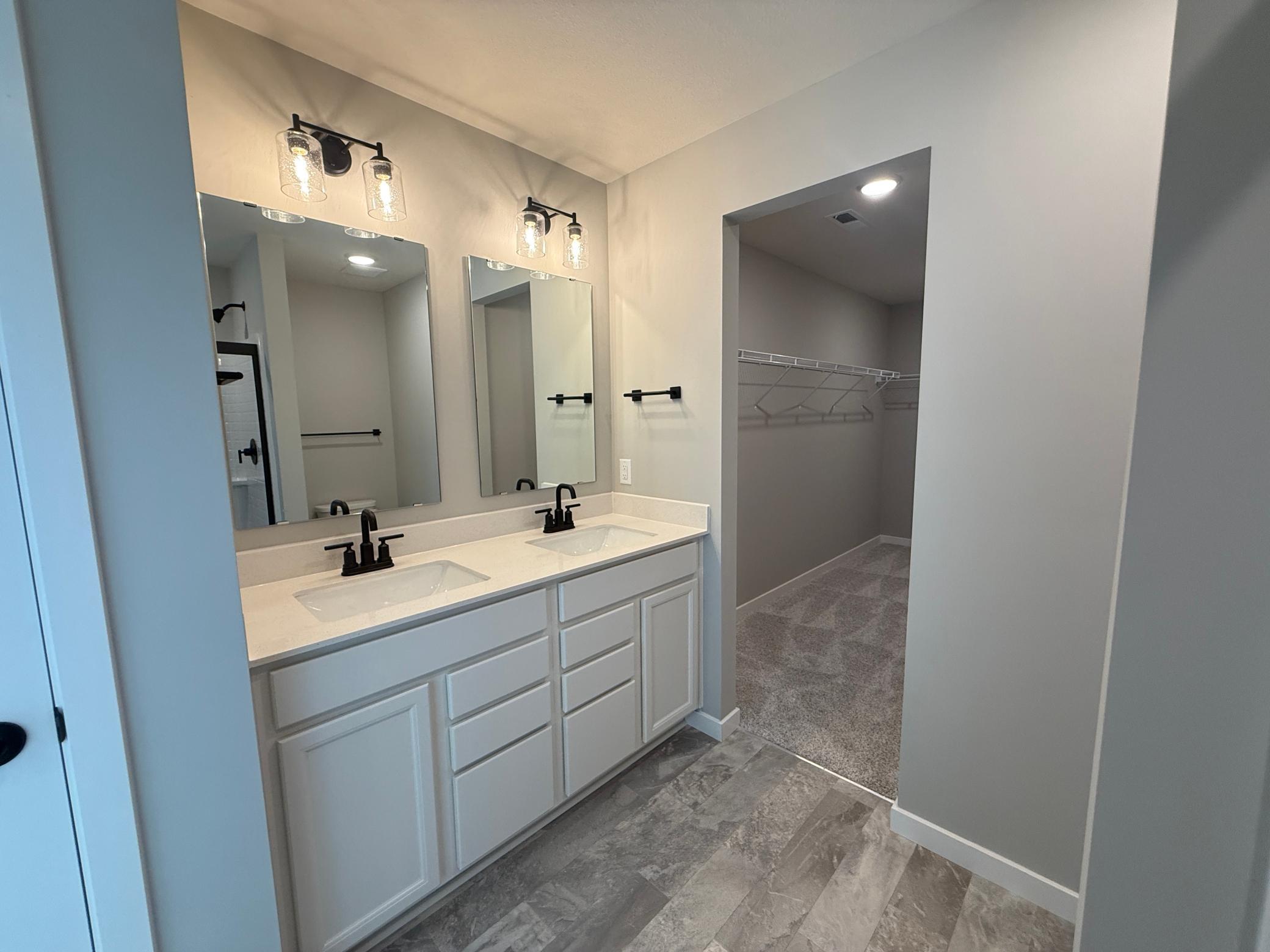 15016 Athenry Bay Property Photo 14