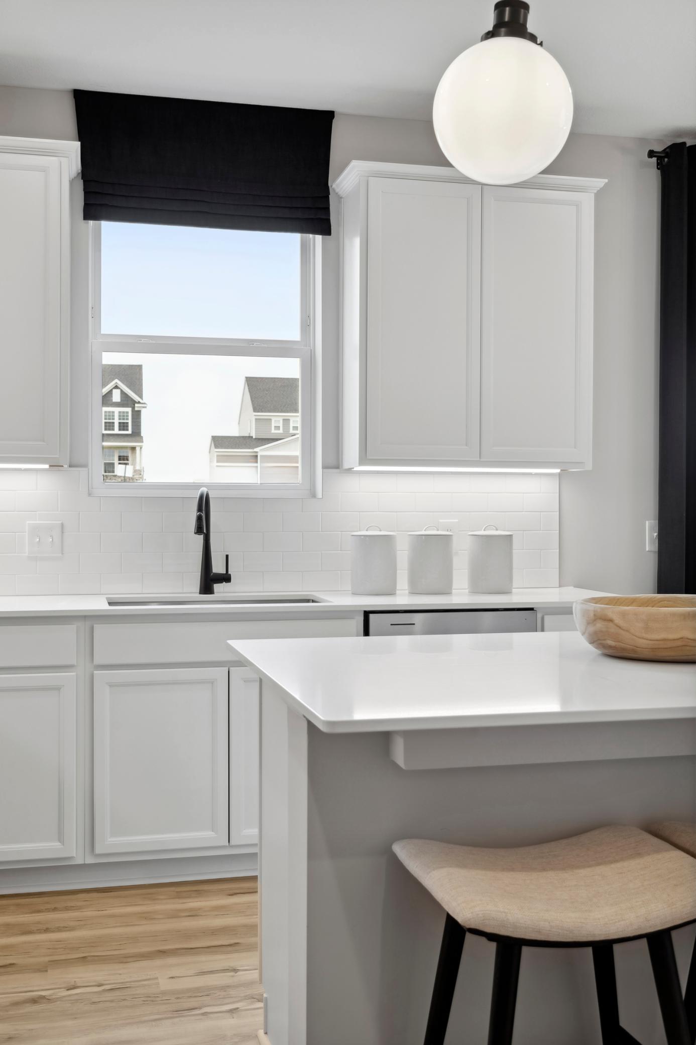 15016 Athenry Bay Property Photo 37