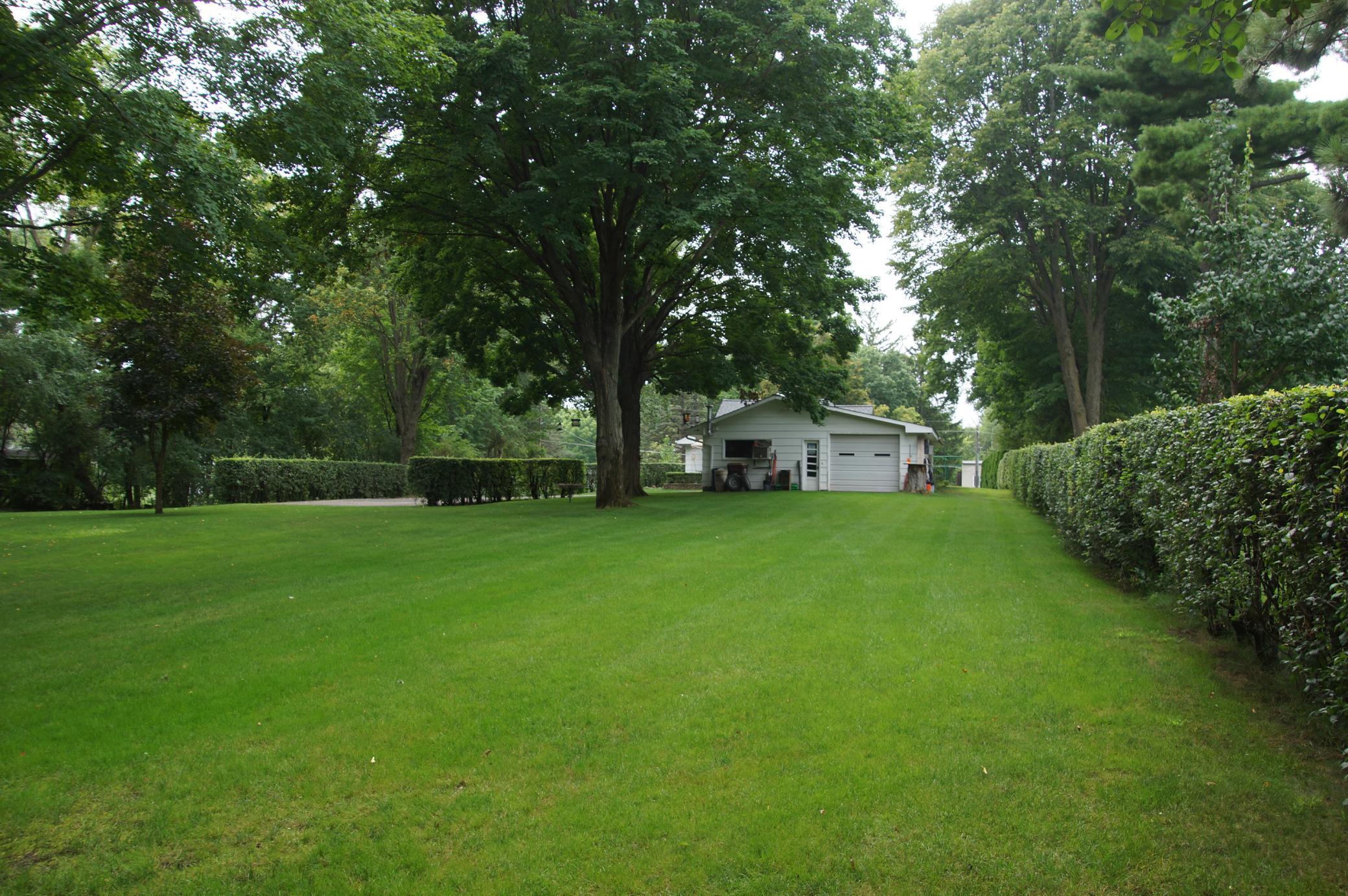 5065 Hooper Lake Road Property Photo 9