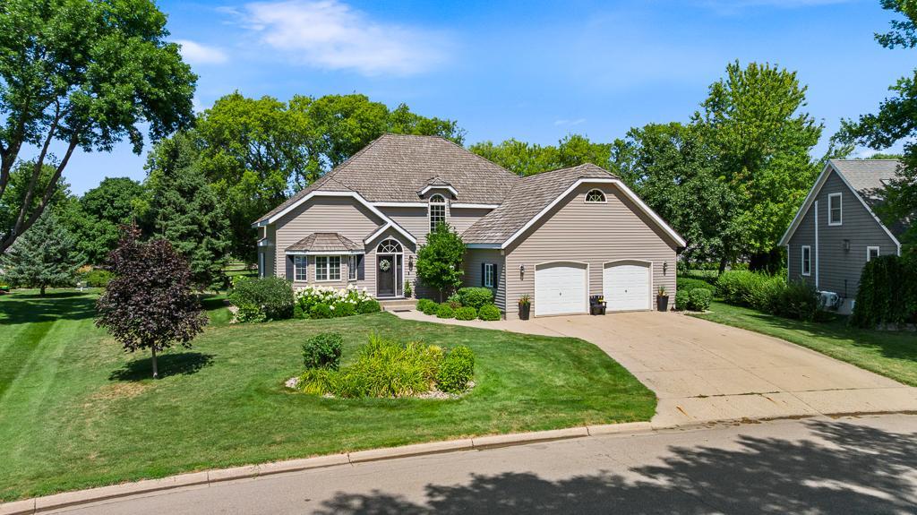 1203 Parkside Drive Property Photo 1