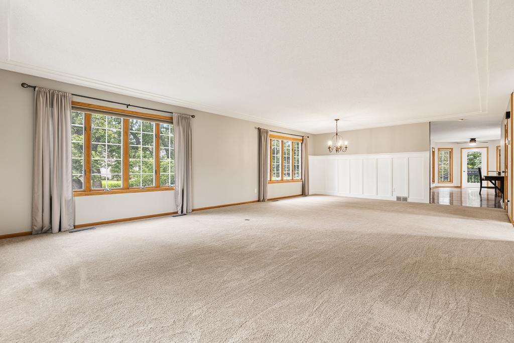 1203 Parkside Drive Property Photo 23