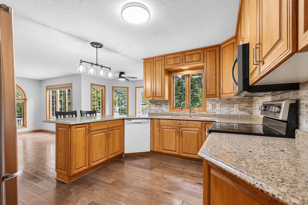 1203 Parkside Drive Property Photo 35