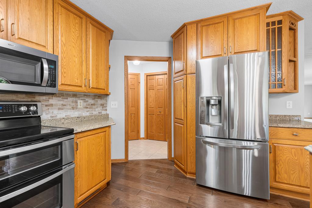 1203 Parkside Drive Property Photo 37