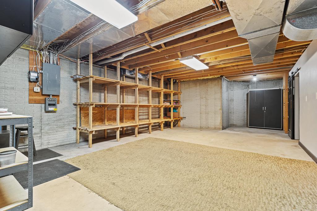 1203 Parkside Drive Property Photo 94
