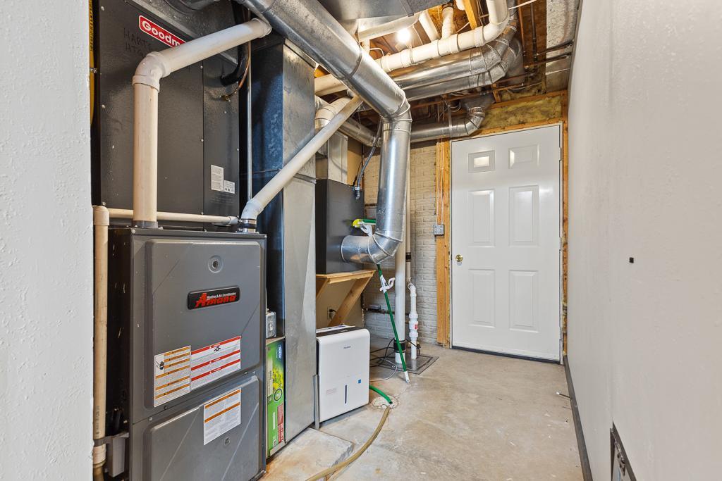 1203 Parkside Drive Property Photo 100