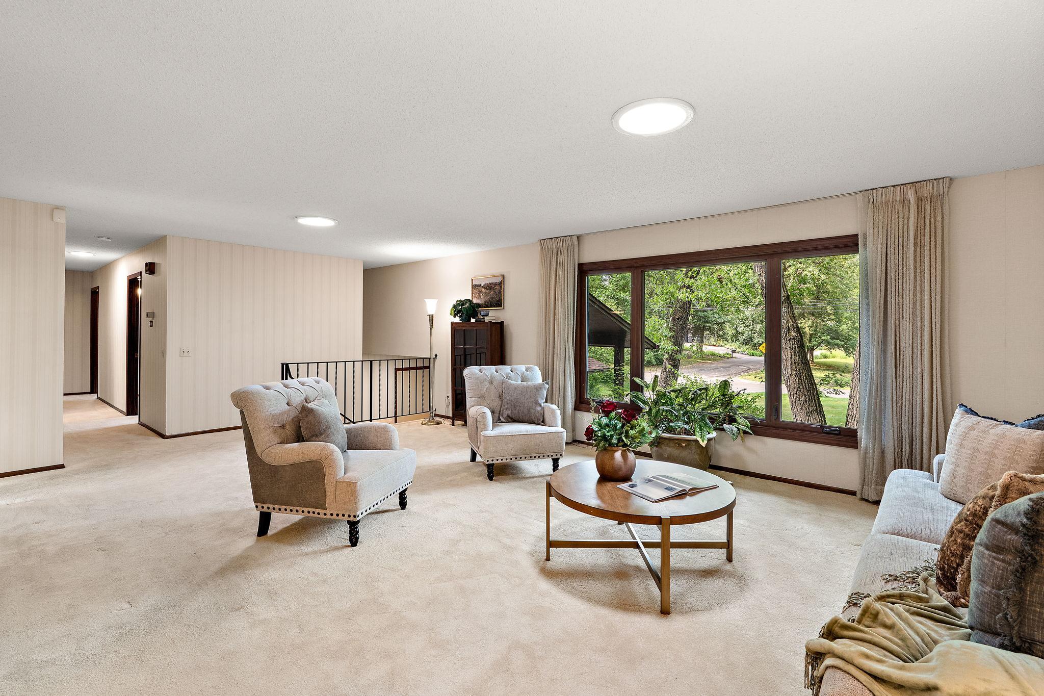 2101 Sheridan Hills Road Property Photo 4