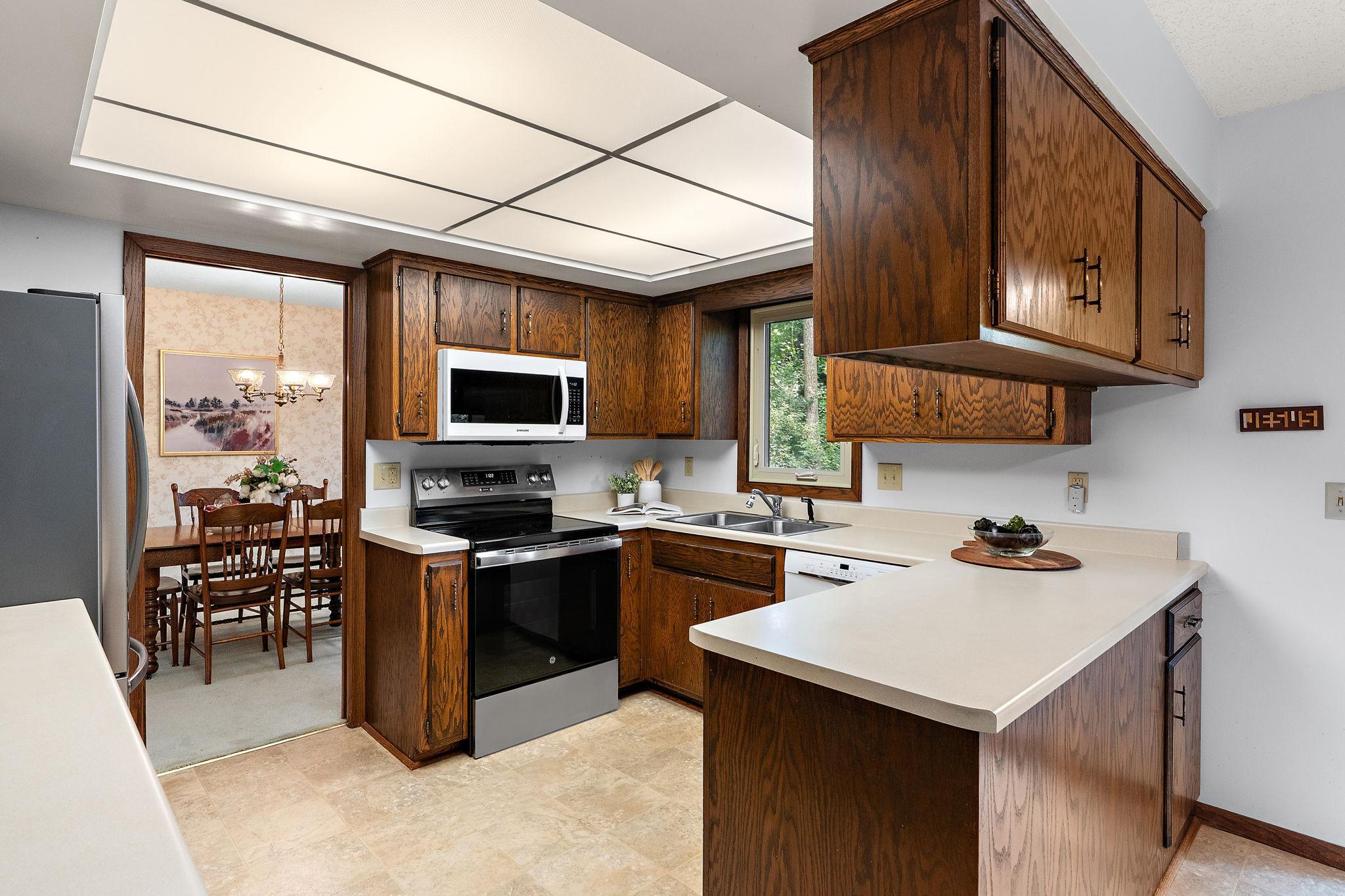 2101 Sheridan Hills Road Property Photo 5