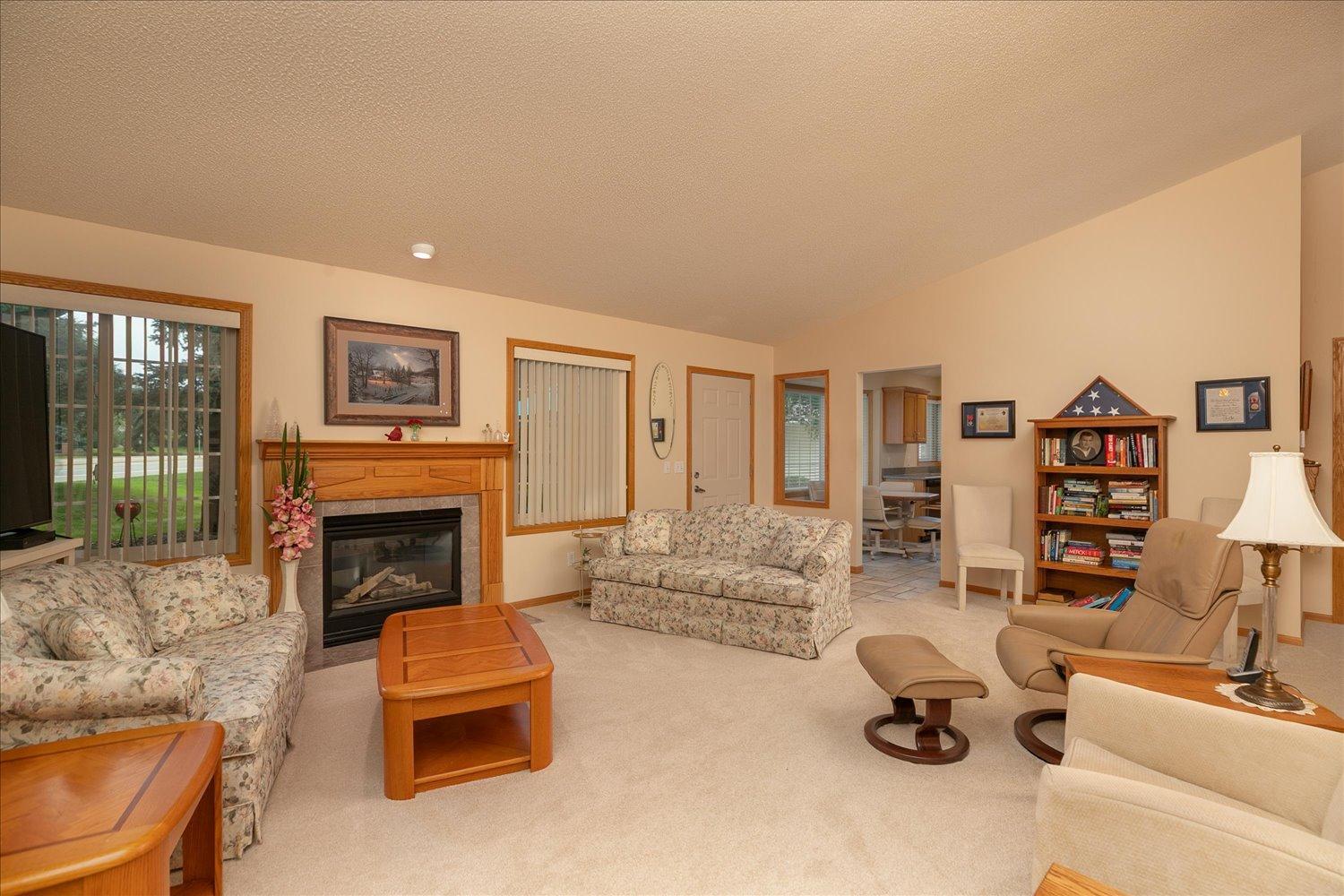1895 Waterford Place Sw Property Photo 7