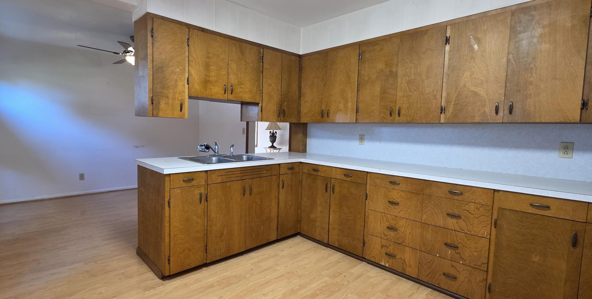 109 5th Street Property Photo 7