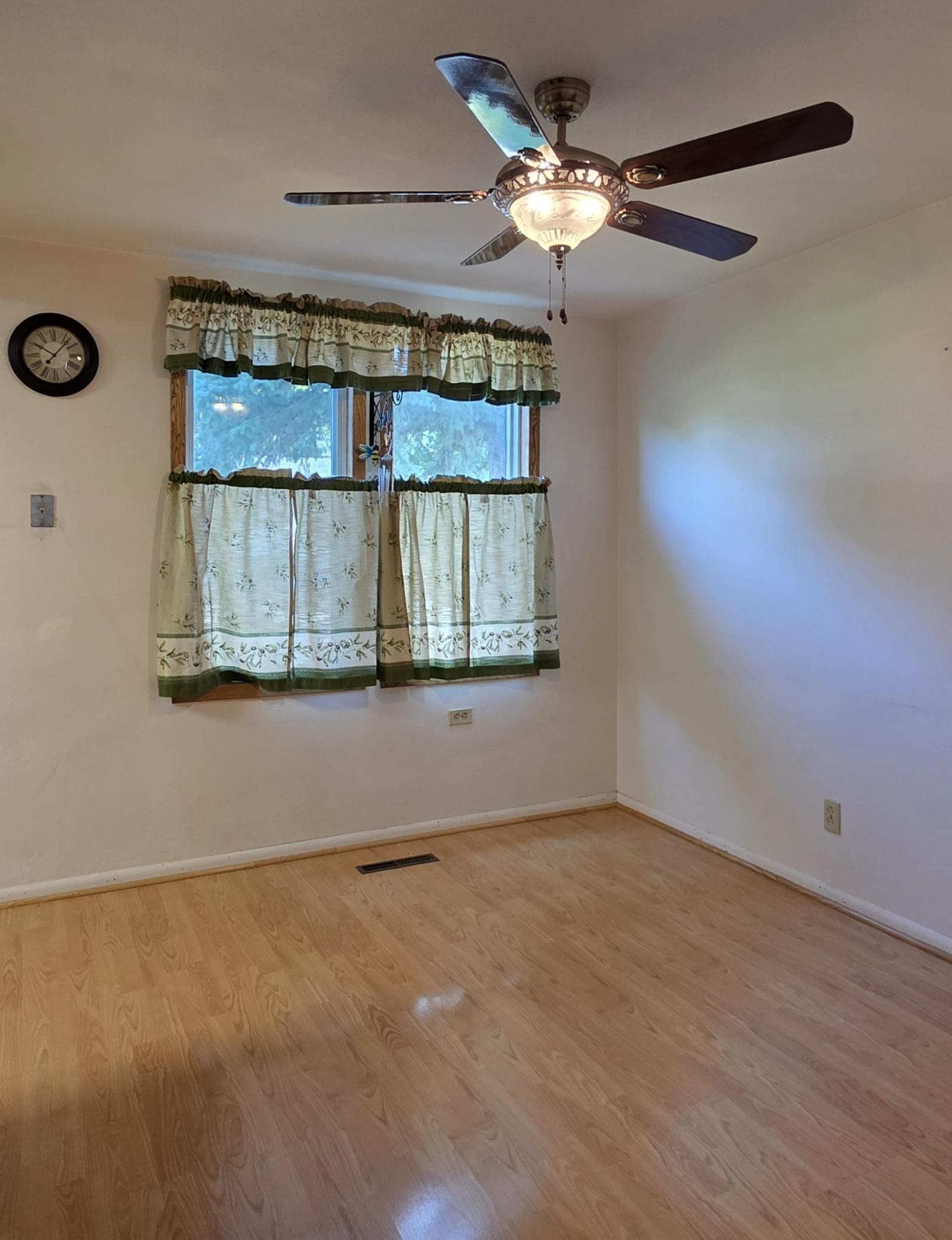 109 5th Street Property Photo 13