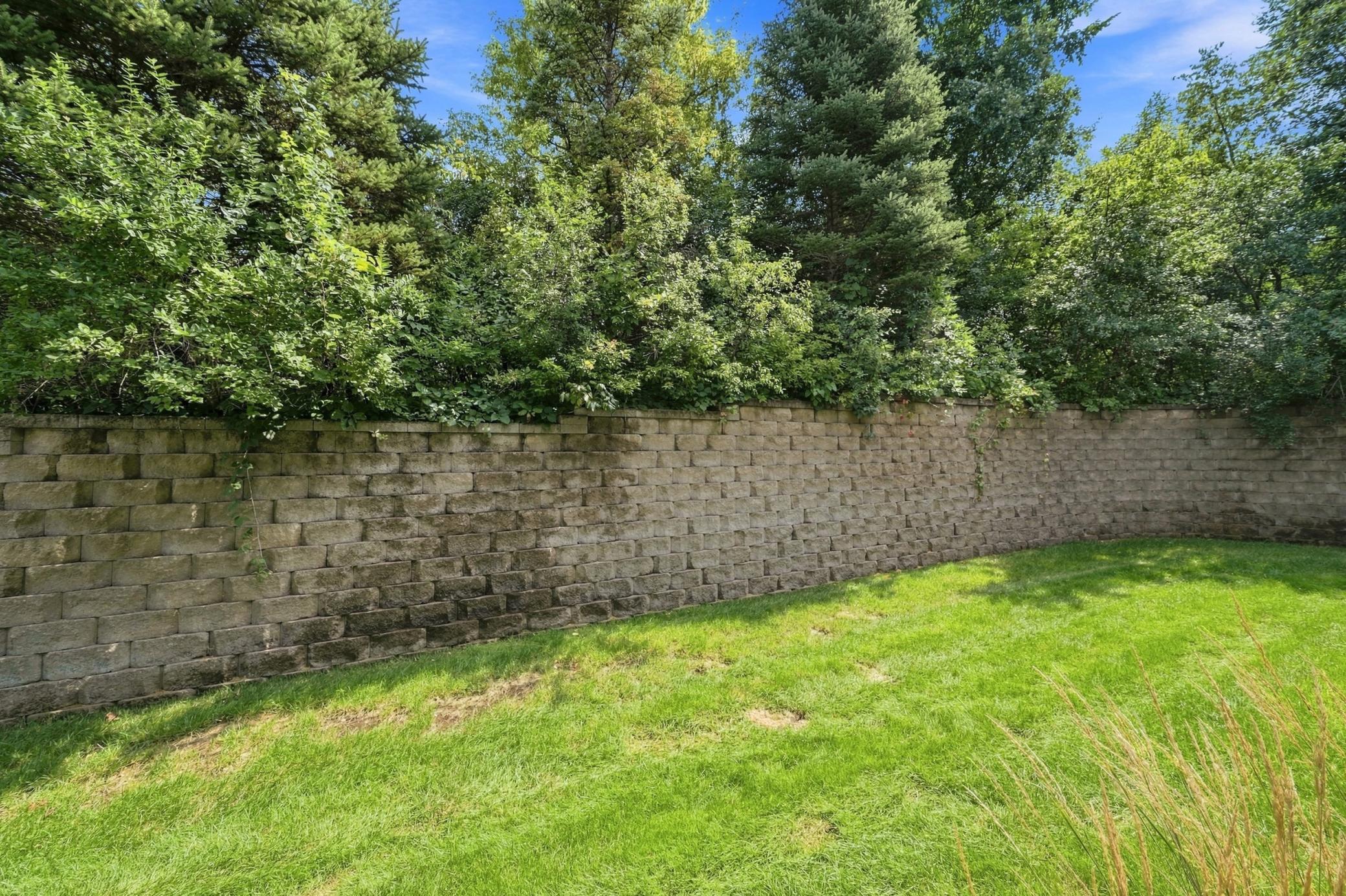 14535 Quebec Avenue Property Photo 35