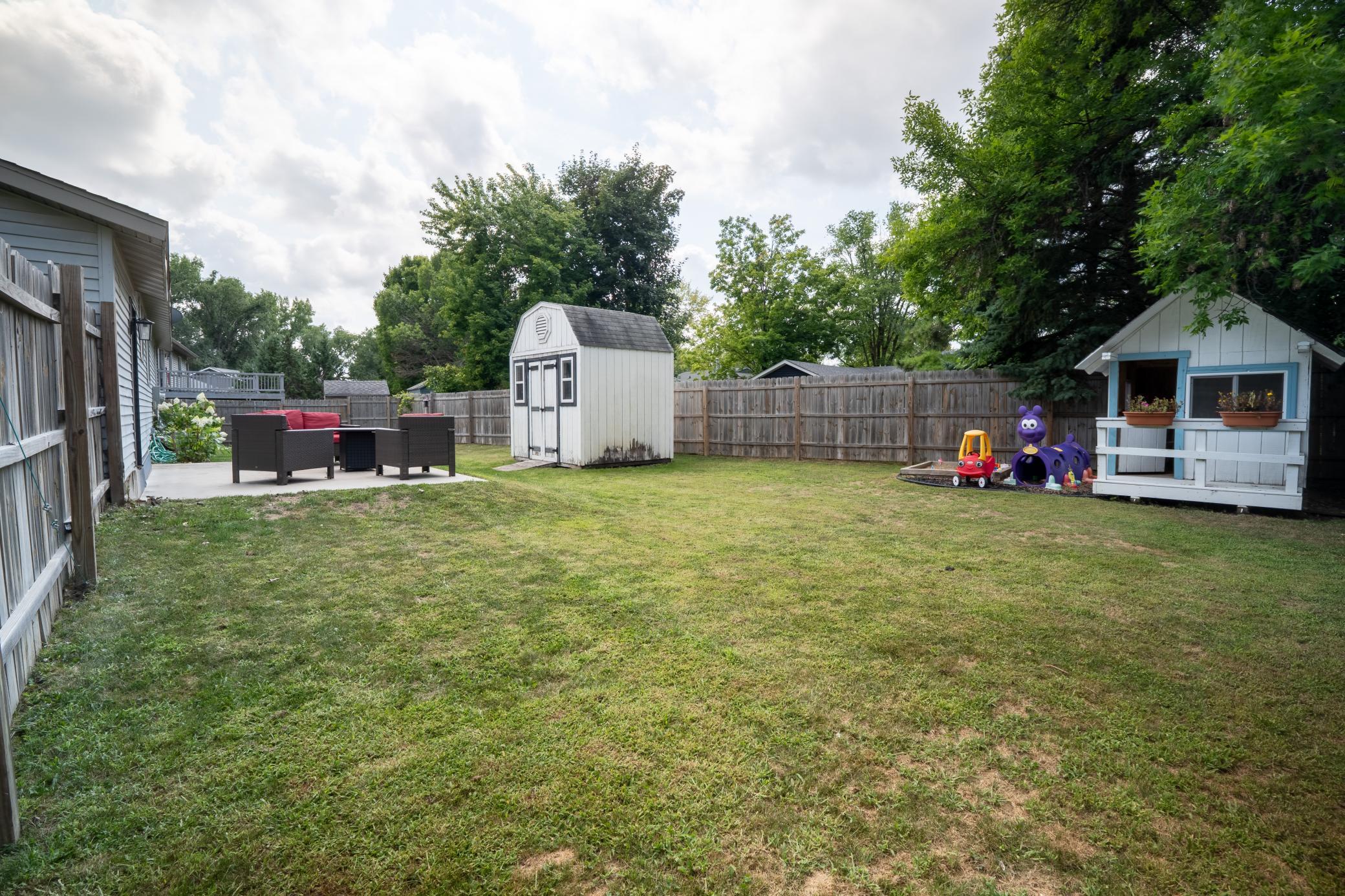 1908 E Golf Course Road Ne Property Photo 25