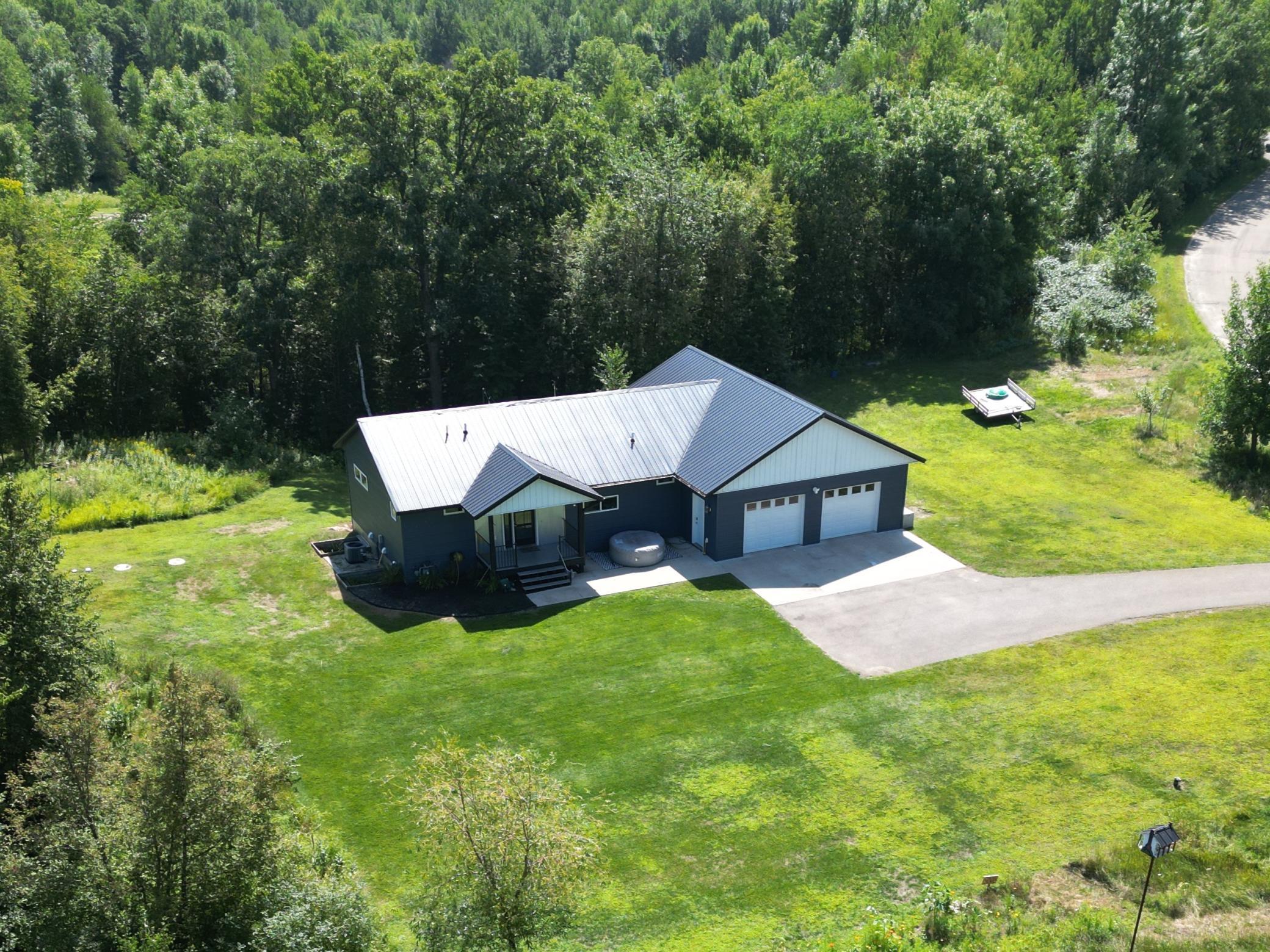 14811 Ridge Drive Property Photo 1