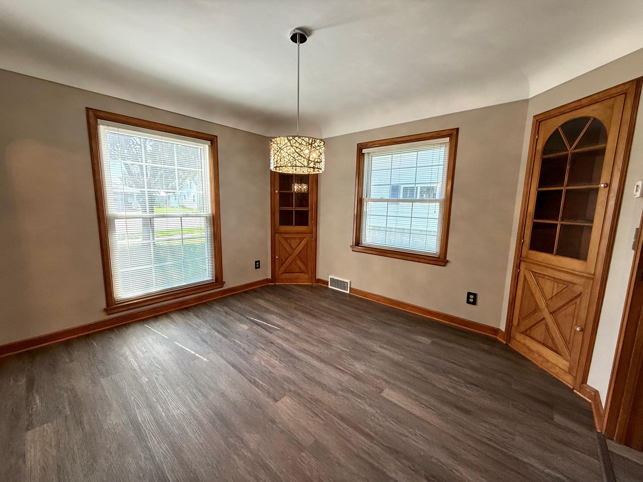220 2nd Street E Property Photo 12