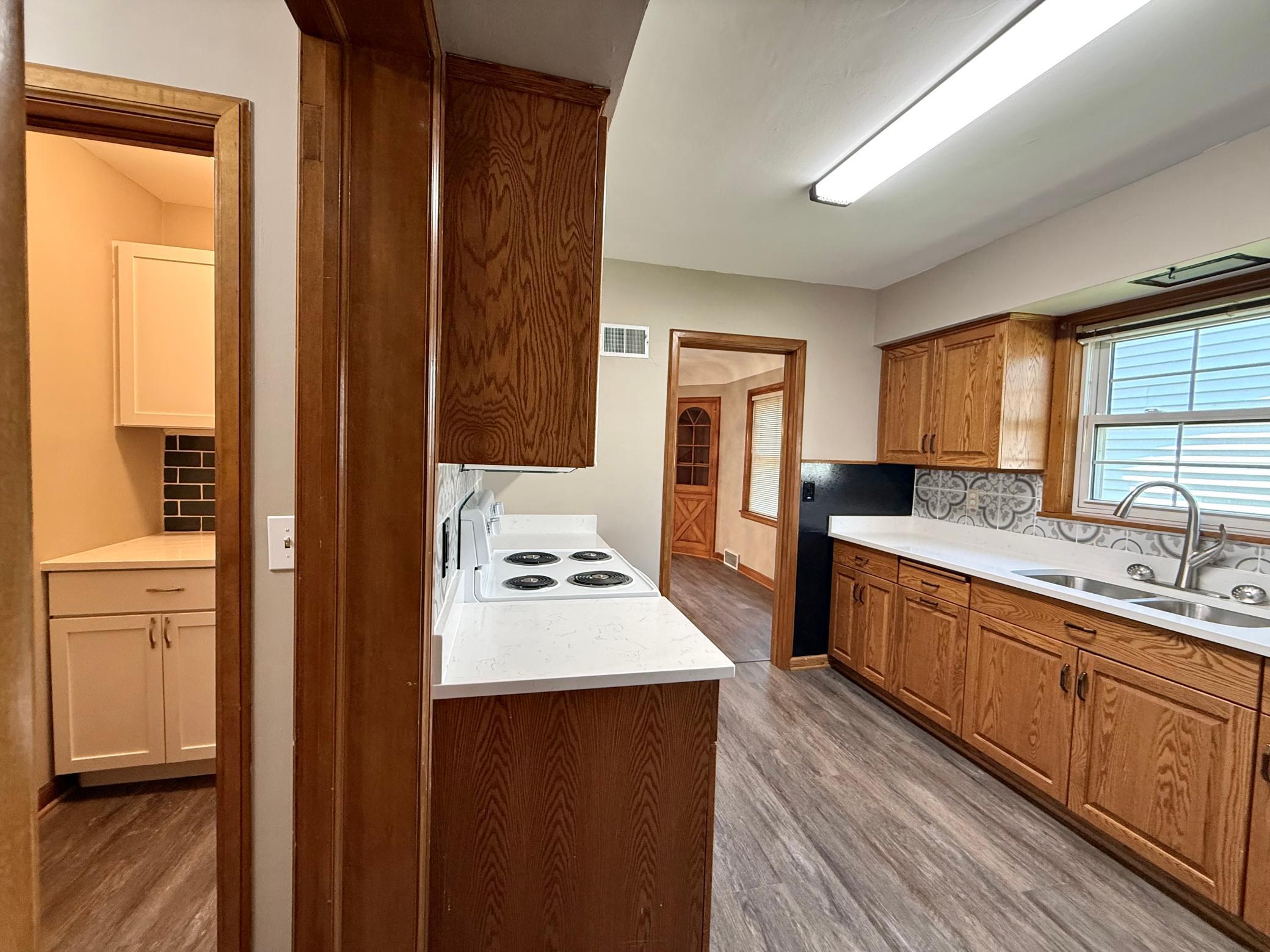 220 2nd Street E Property Photo 15