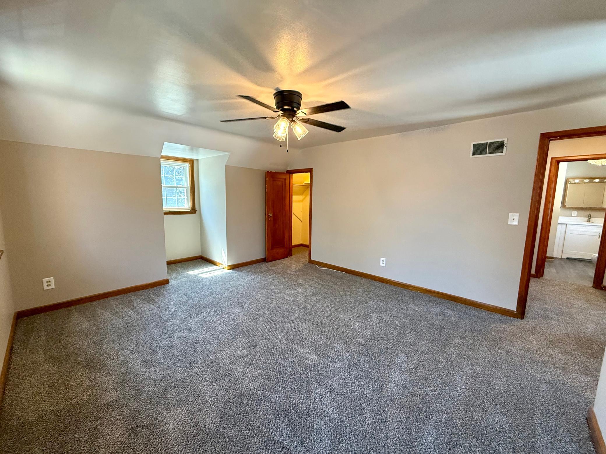 220 2nd Street E Property Photo 21