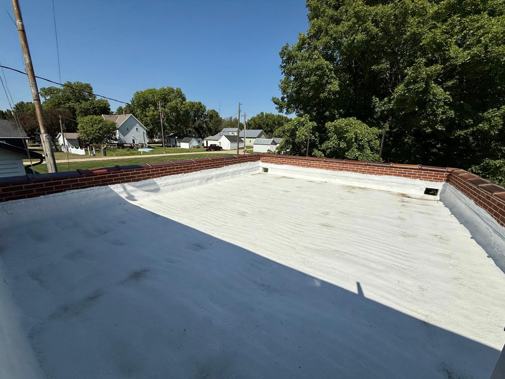 220 2nd Street E Property Photo 28