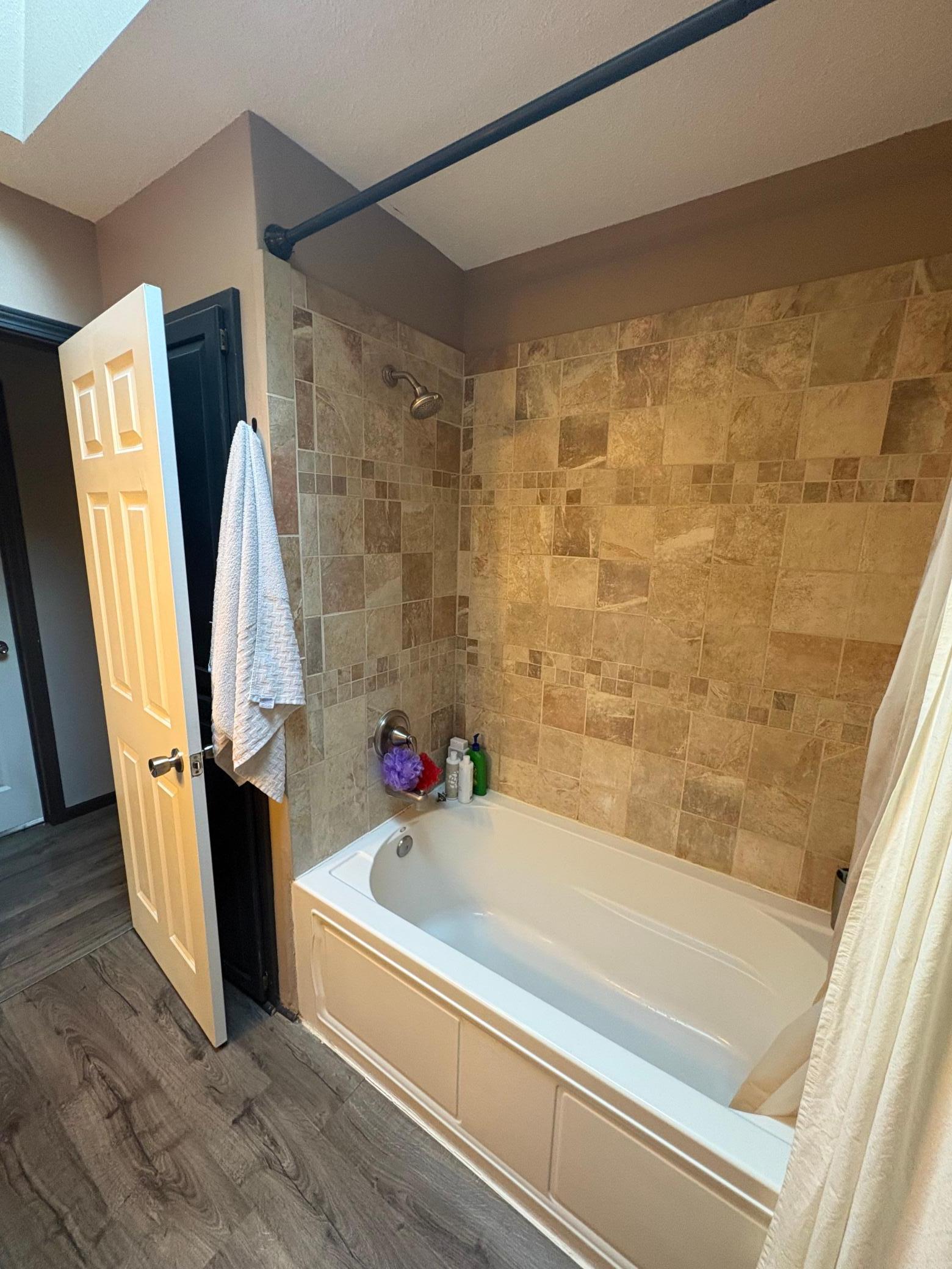 1102 Summit Way Property Photo 8