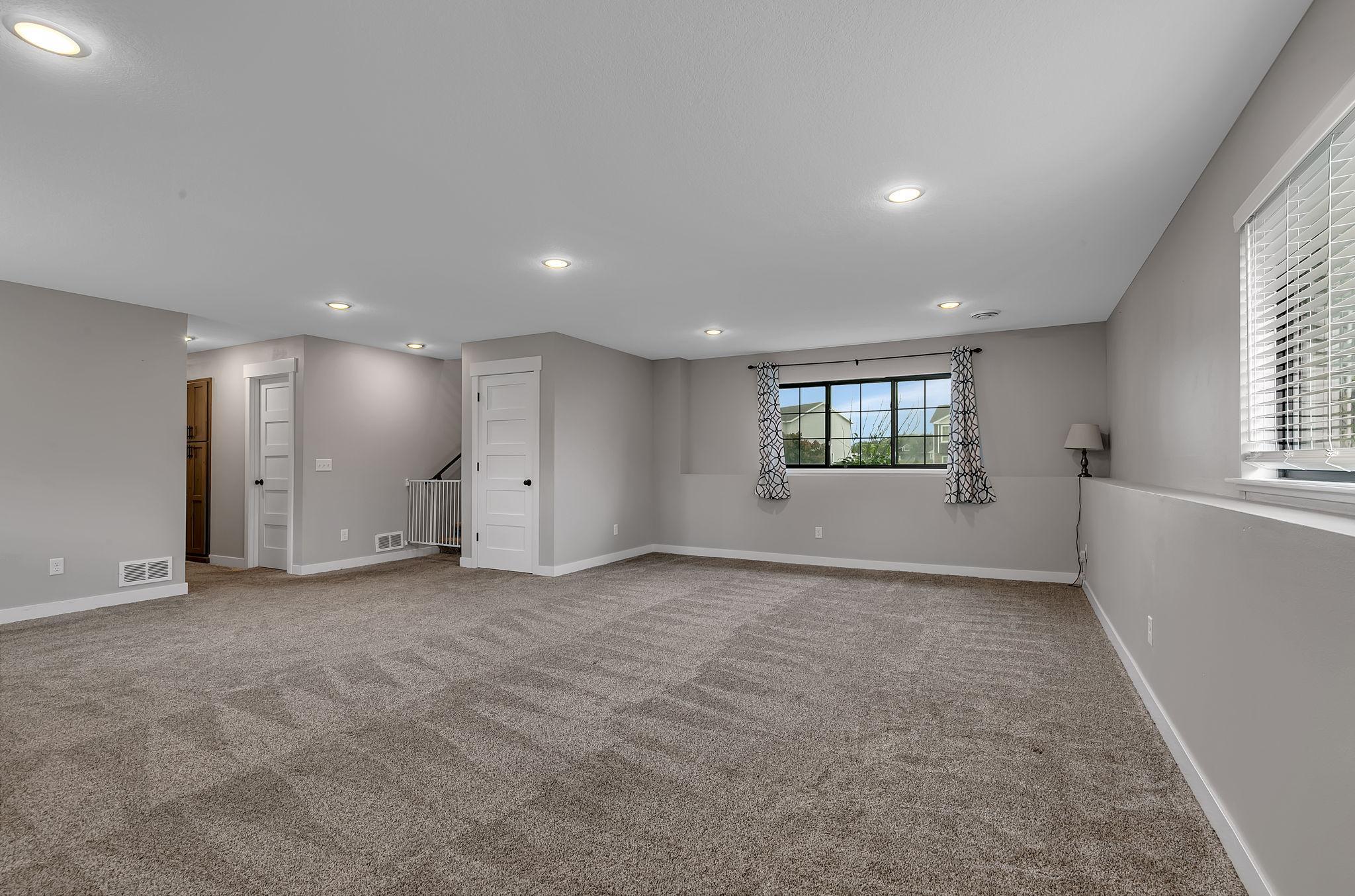 1012 26th Street Loop Property Photo 16