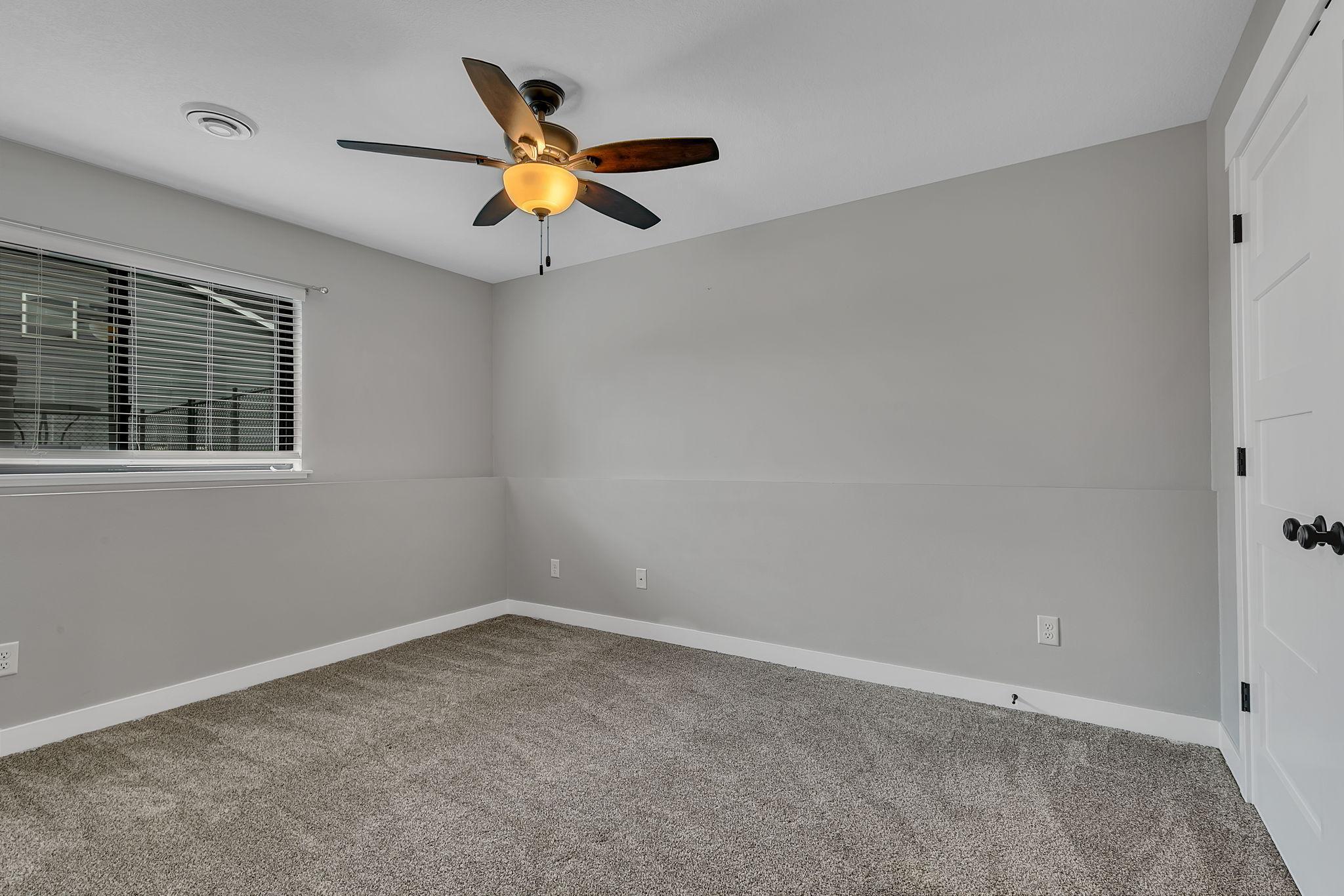 1012 26th Street Loop Property Photo 18