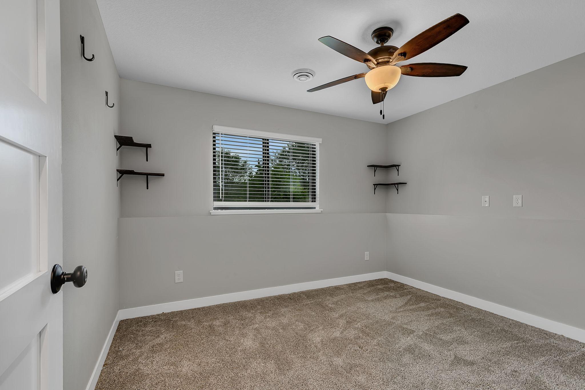 1012 26th Street Loop Property Photo 19