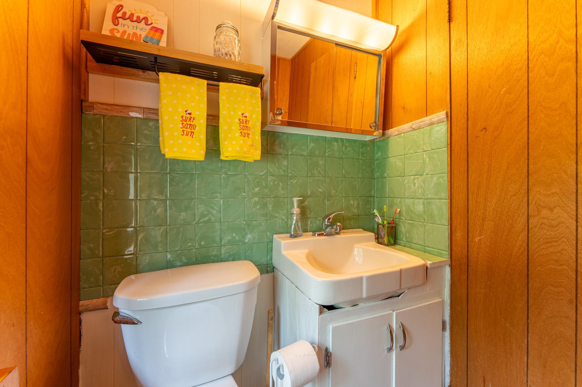 3530 North Arm Road Property Photo 27
