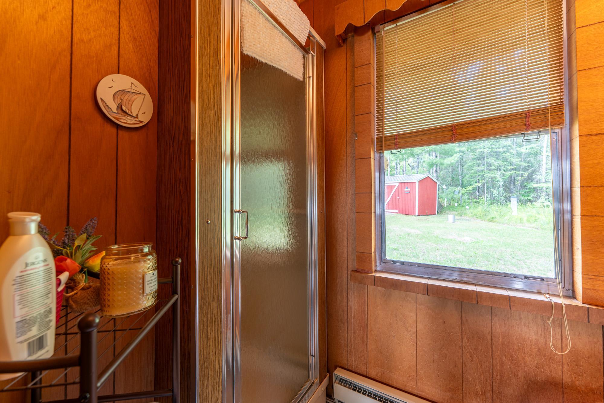 3530 North Arm Road Property Photo 28