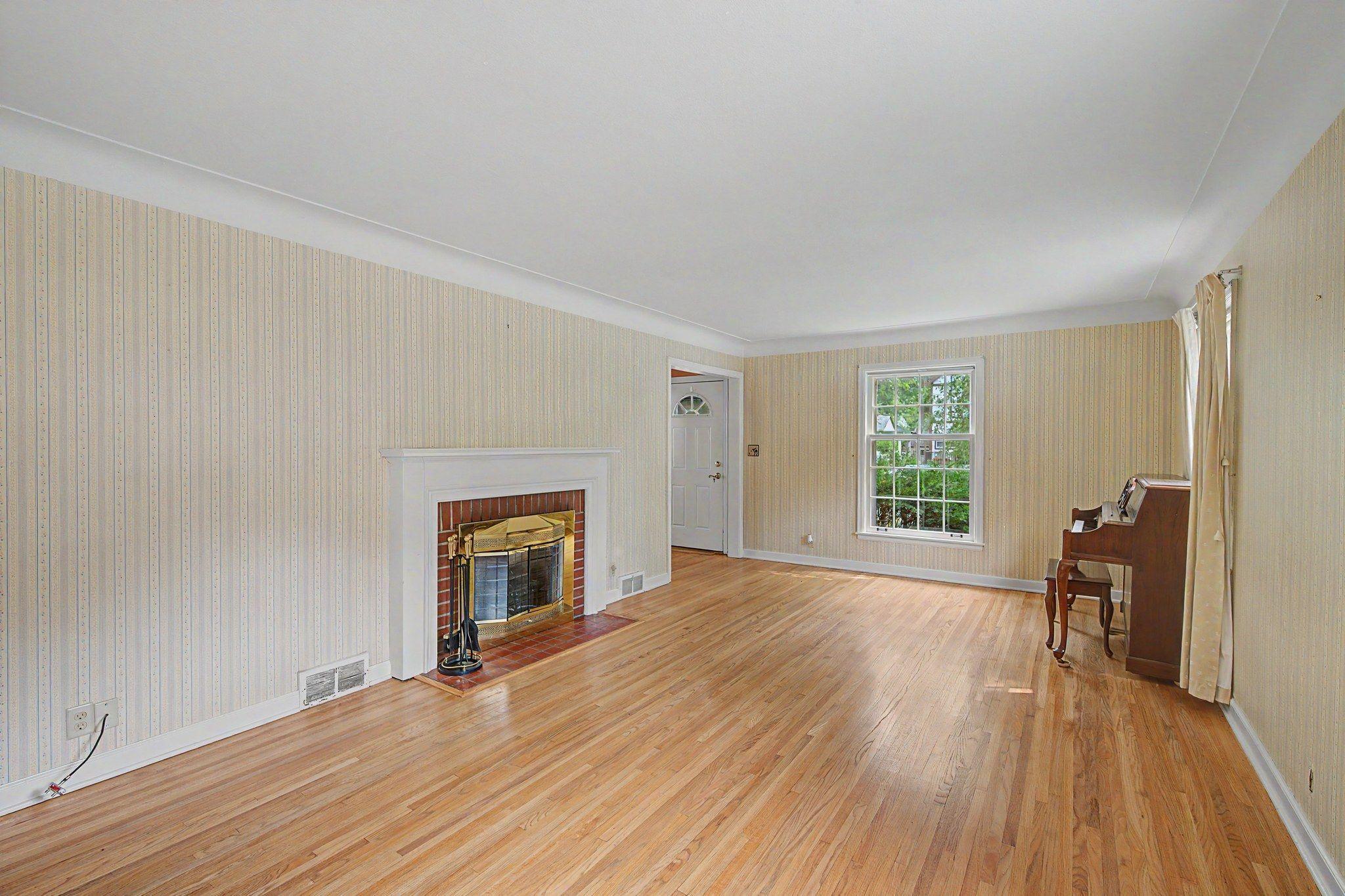 5256 Humboldt Avenue S Property Photo 2