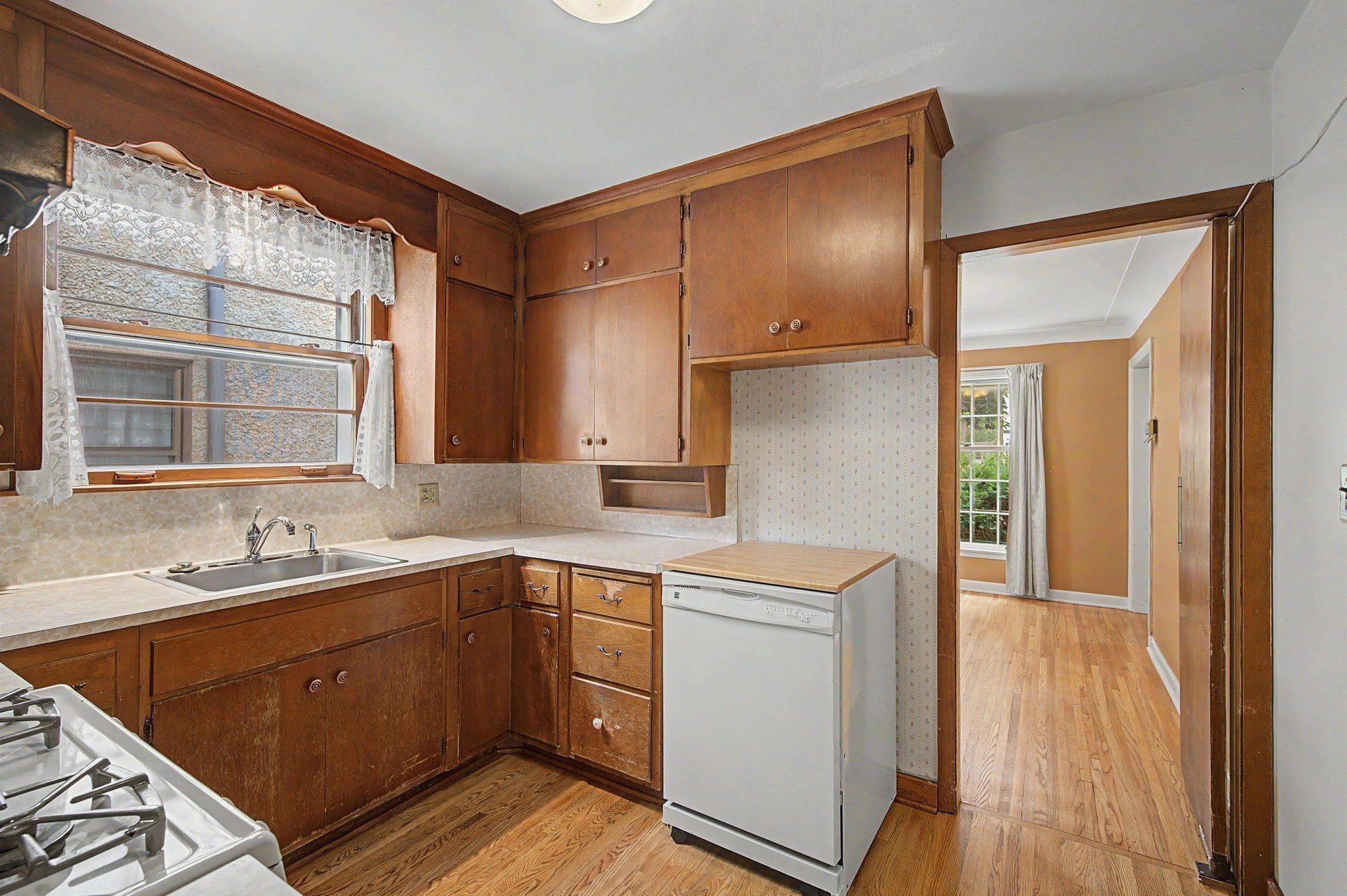 5256 Humboldt Avenue S Property Photo 9