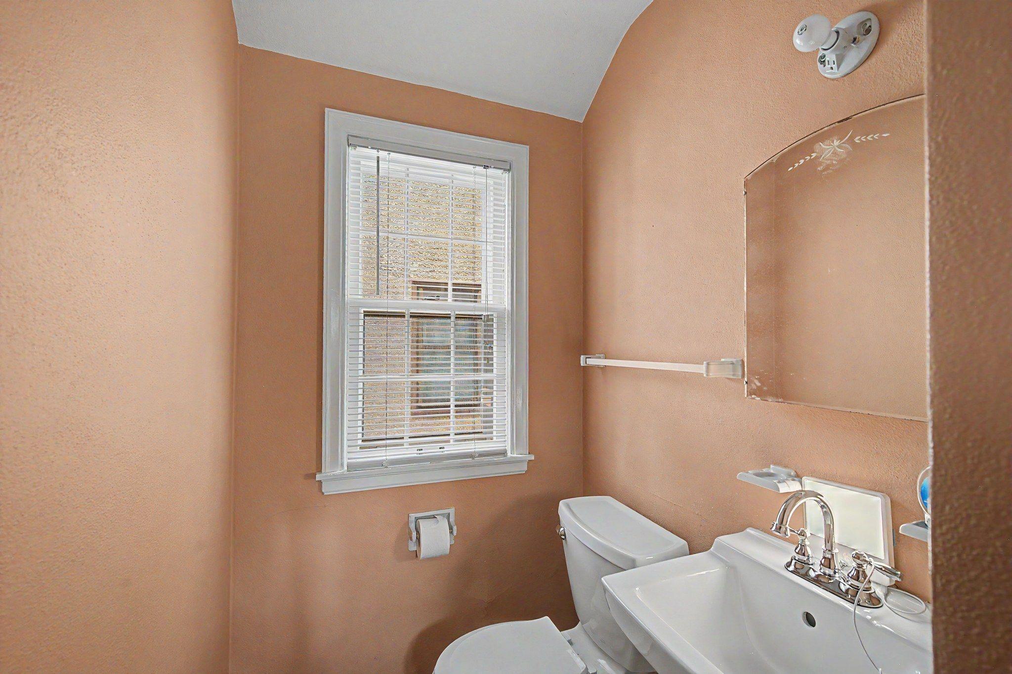 5256 Humboldt Avenue S Property Photo 11