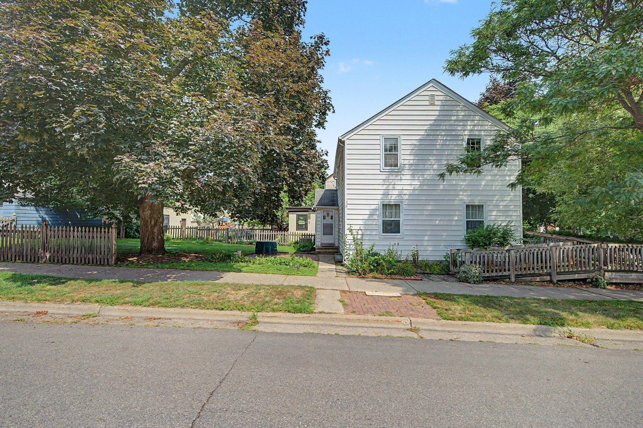 5256 Humboldt Avenue S Property Photo 22