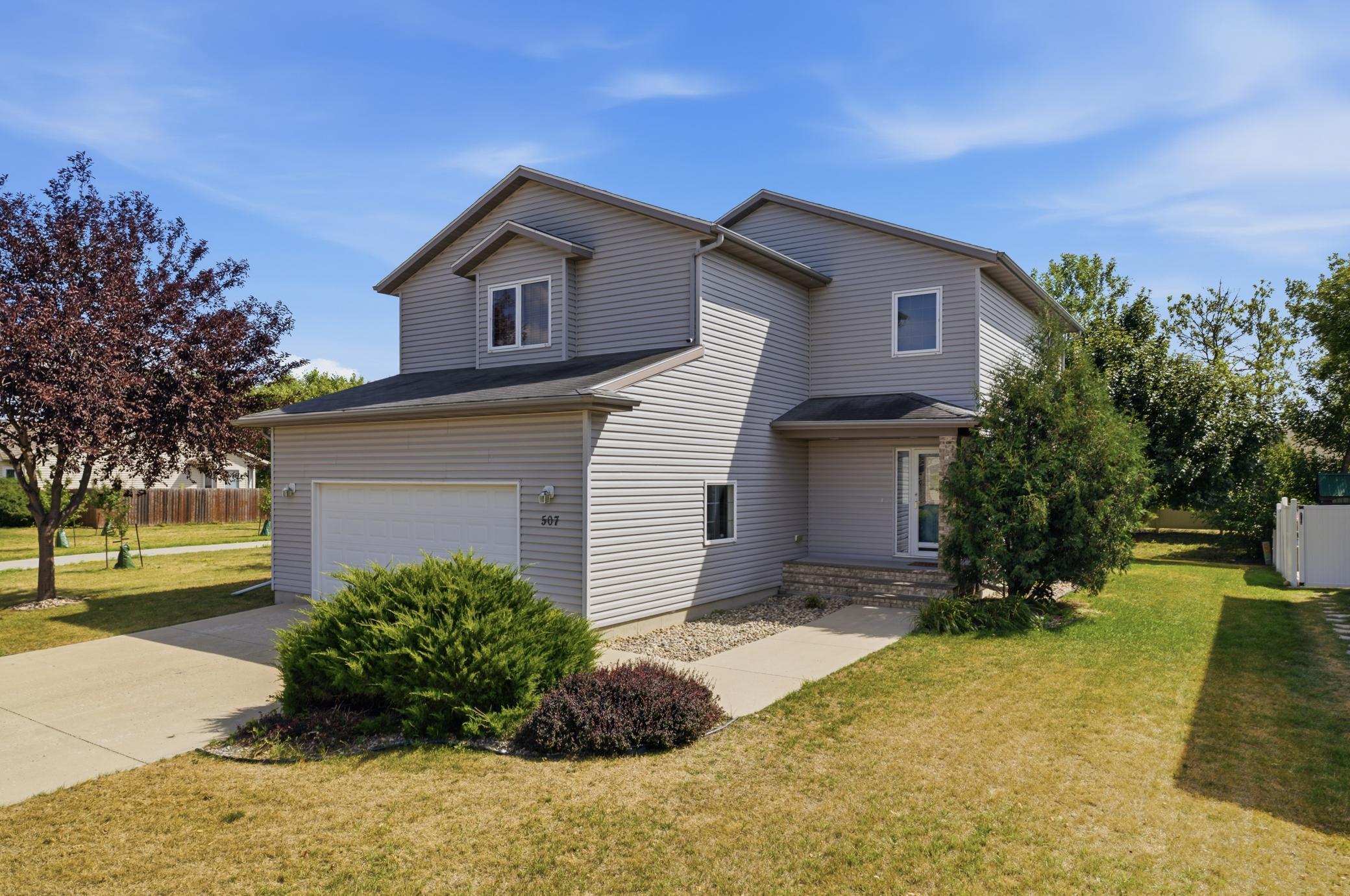 507 19th Avenue W Property Photo 1