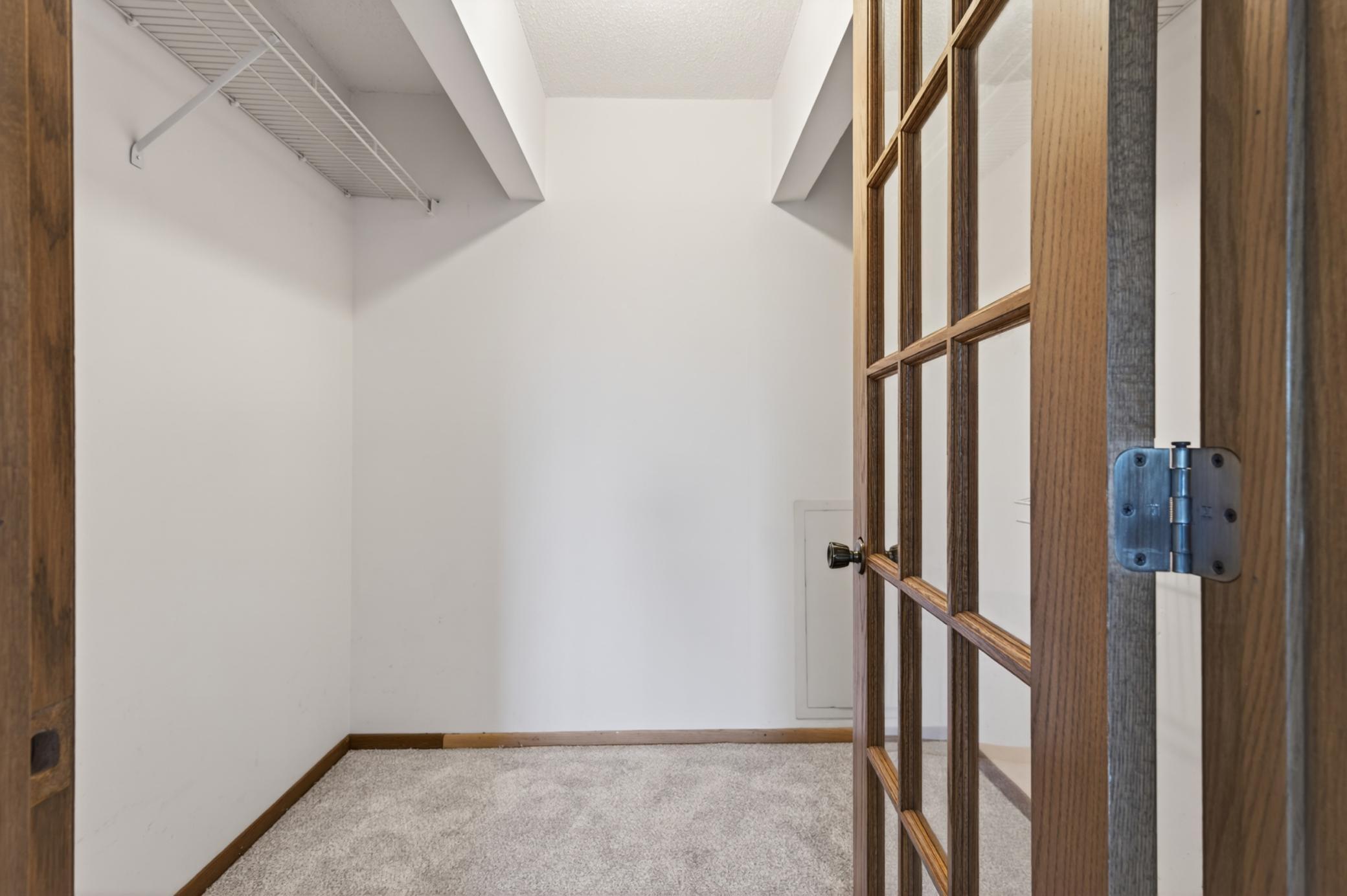 2023 Parkside Drive Property Photo 17