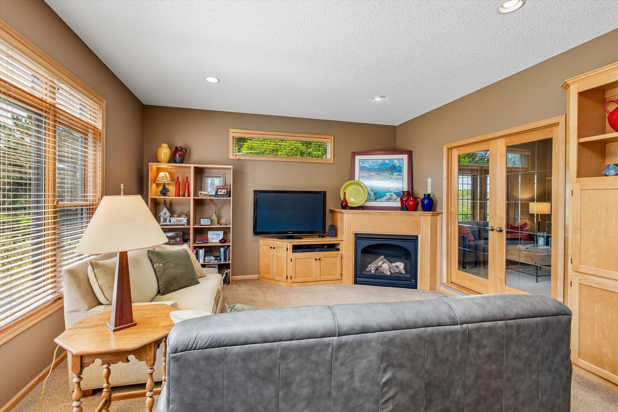 8906 Almquist Way Property Photo 18