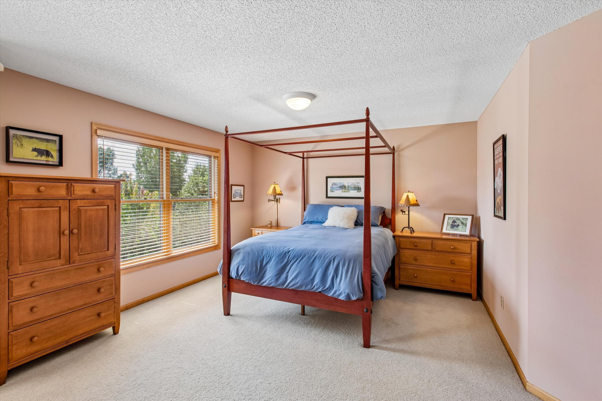 8906 Almquist Way Property Photo 19