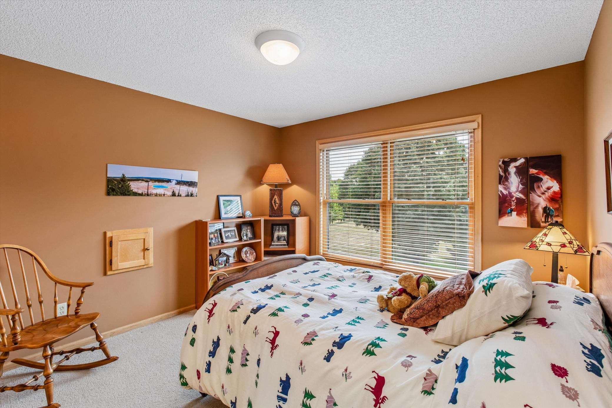 8906 Almquist Way Property Photo 25