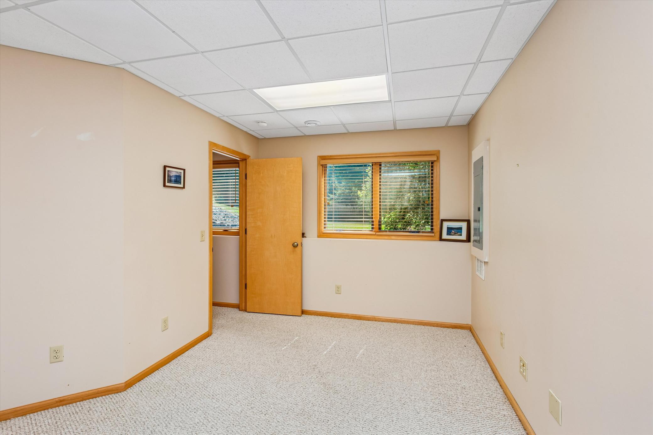 8906 Almquist Way Property Photo 33