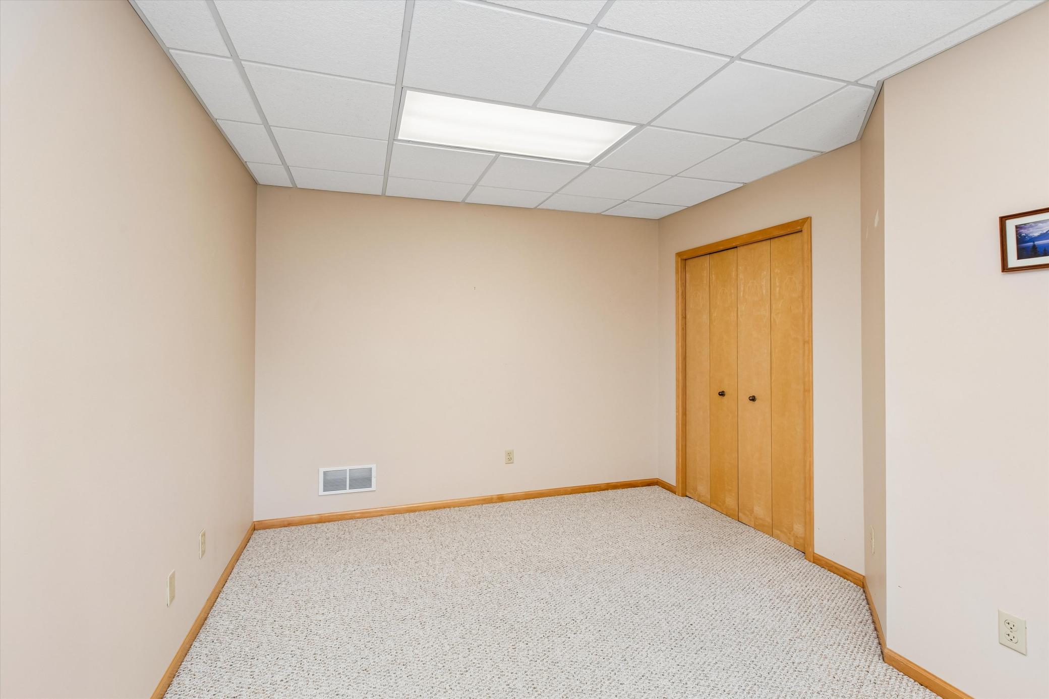 8906 Almquist Way Property Photo 34