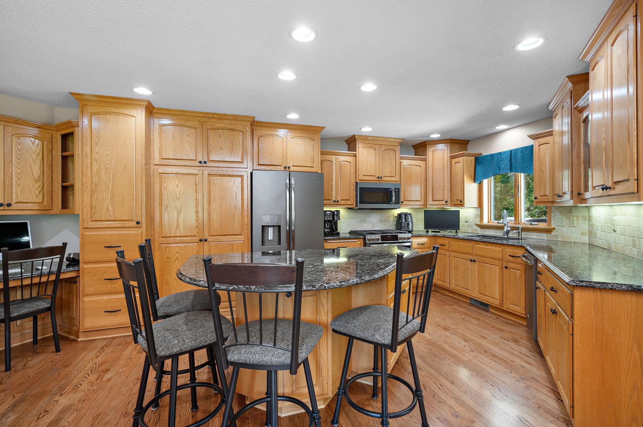 11126 26th Street Ne Property Photo 4