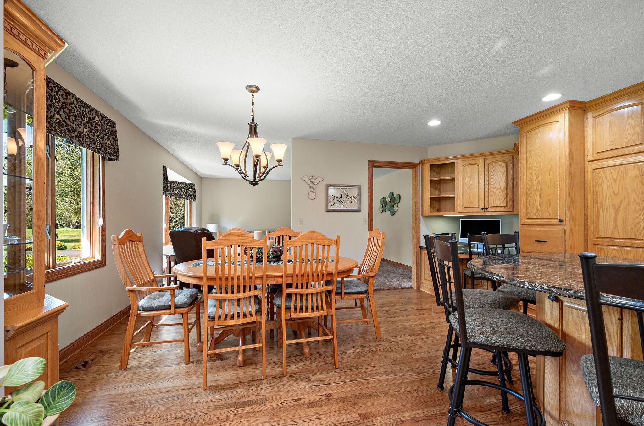 11126 26th Street Ne Property Photo 7