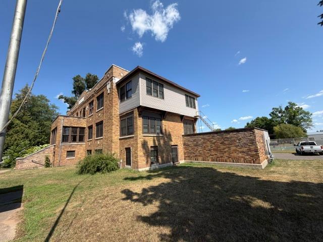 416 S Pine Street Property Photo 5