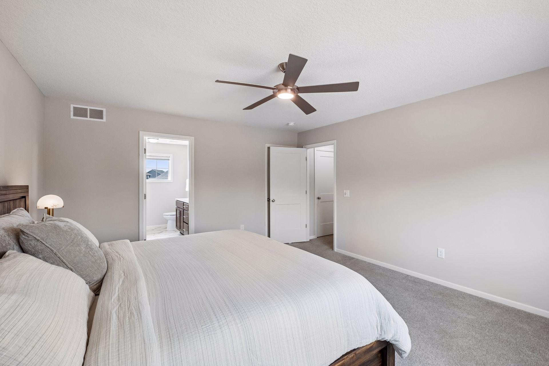 13938 Ashford Path Property Photo 24