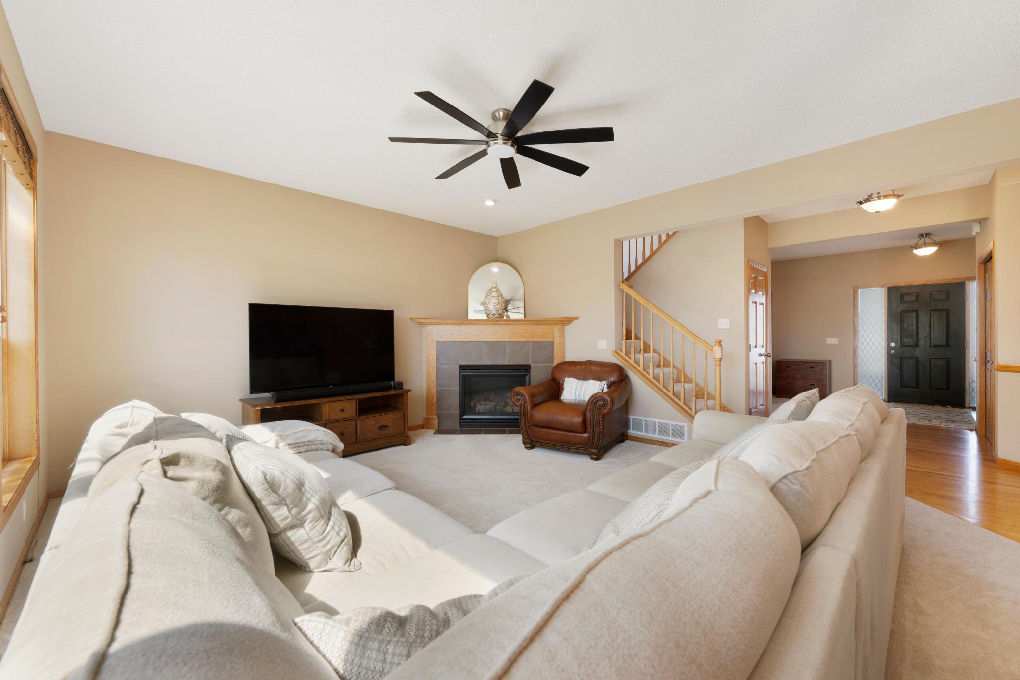 1774 Fox Run Property Photo 13