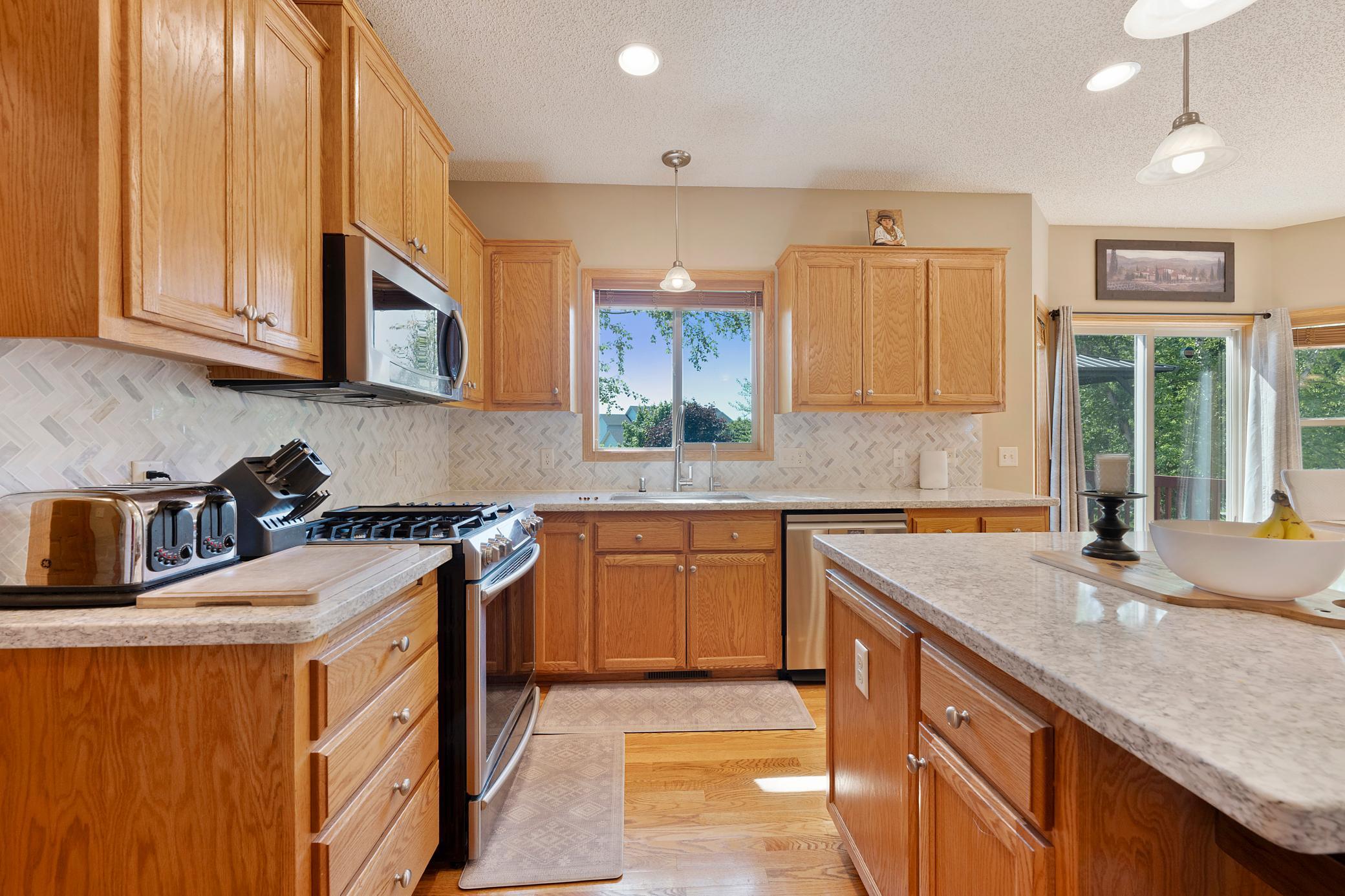1774 Fox Run Property Photo 17