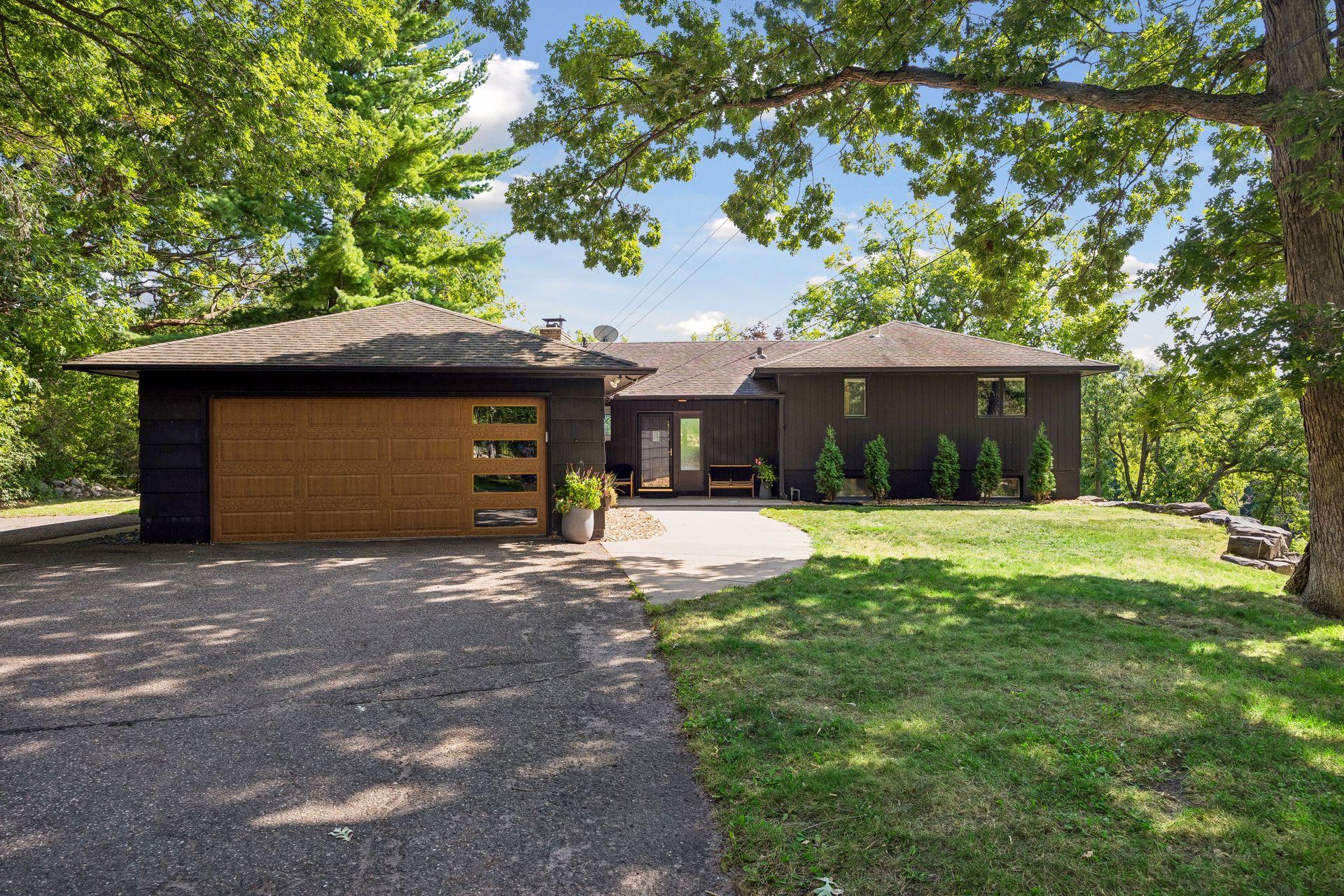 5409 Highland Road Property Photo 3