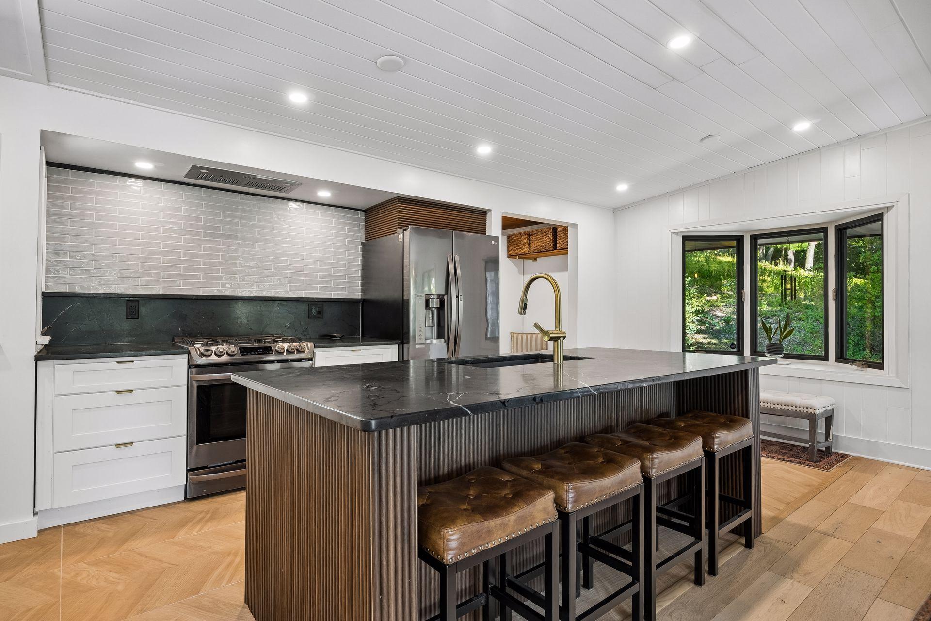 5409 Highland Road Property Photo 16