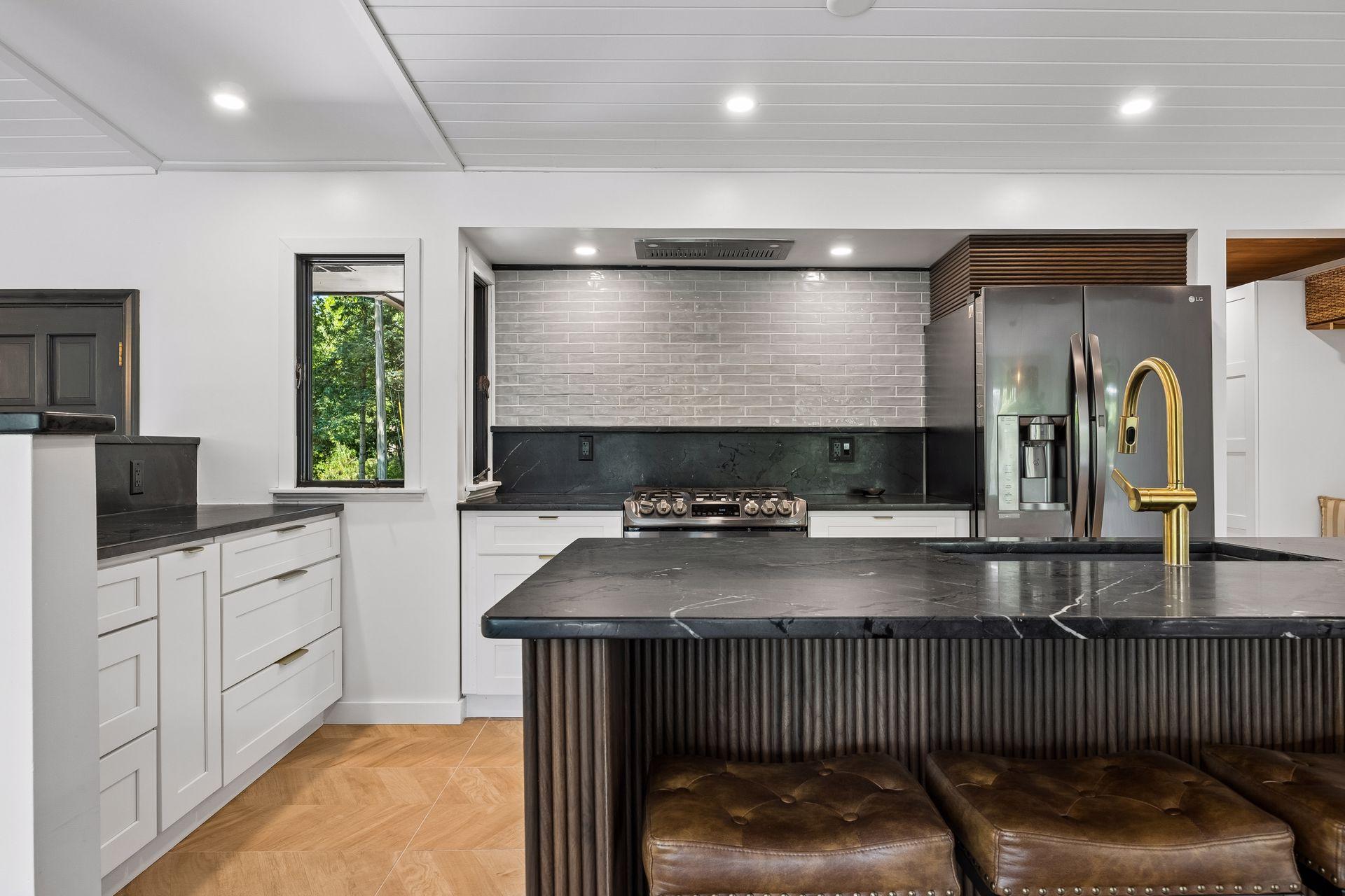 5409 Highland Road Property Photo 17